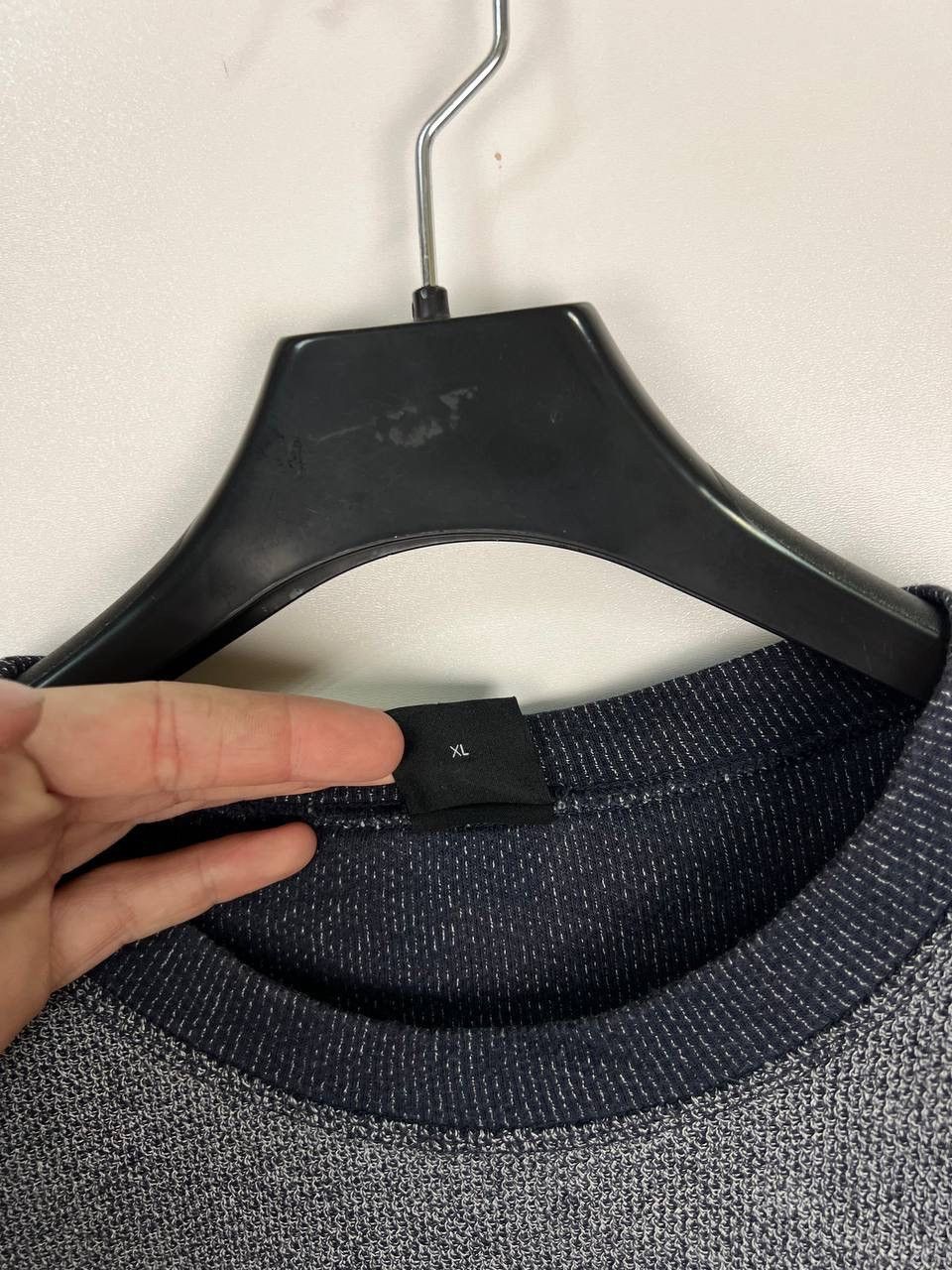 Hugo Boss Hugo Boss luxury Sweatshirt size XL Size US XL / EU 56 / 4 - 4 Thumbnail