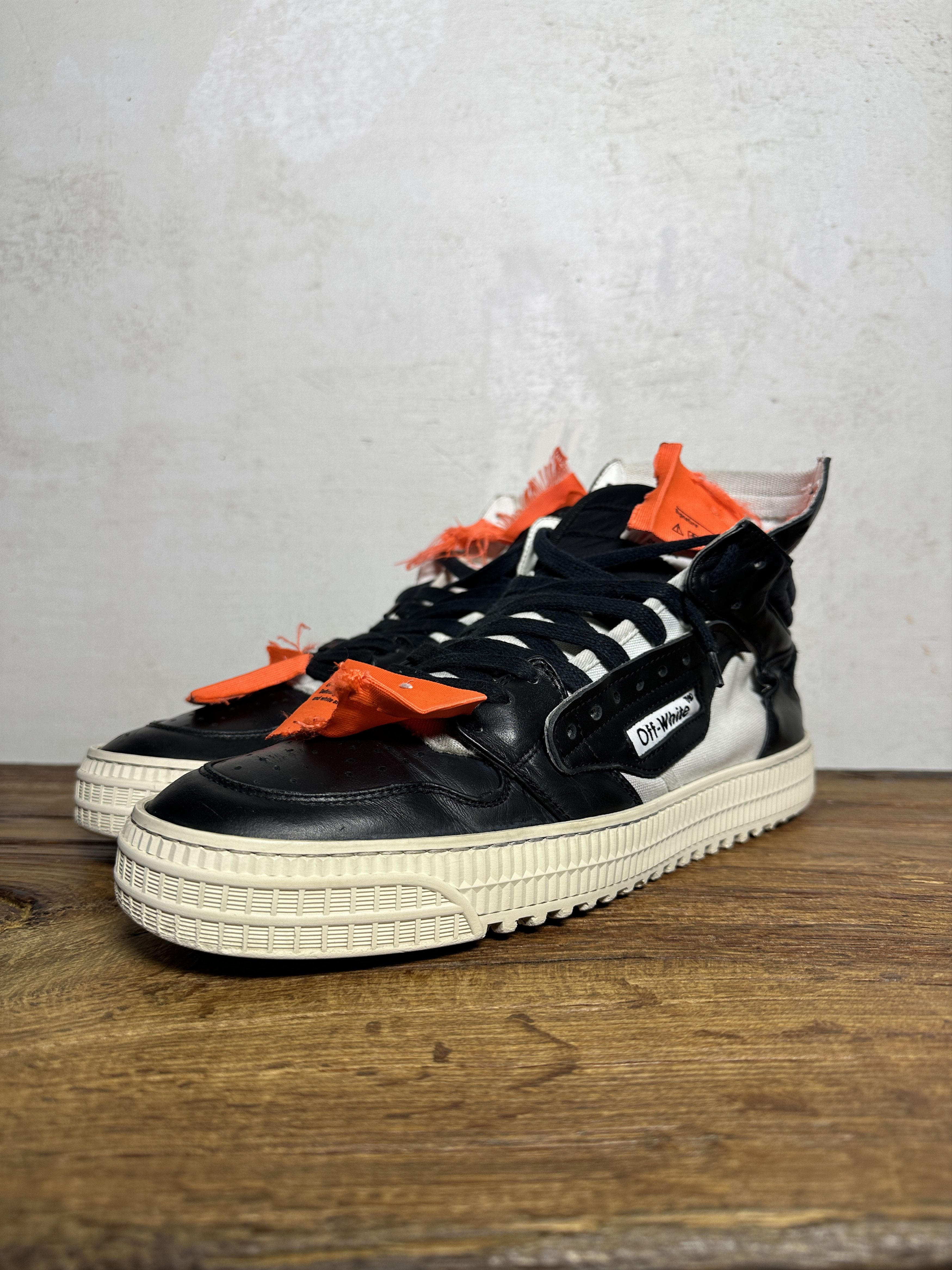Off-White Off-White Off-White Off Court 3.0 High Top Sneakers Size US 11 / EU 44 - 2 Thumbnail