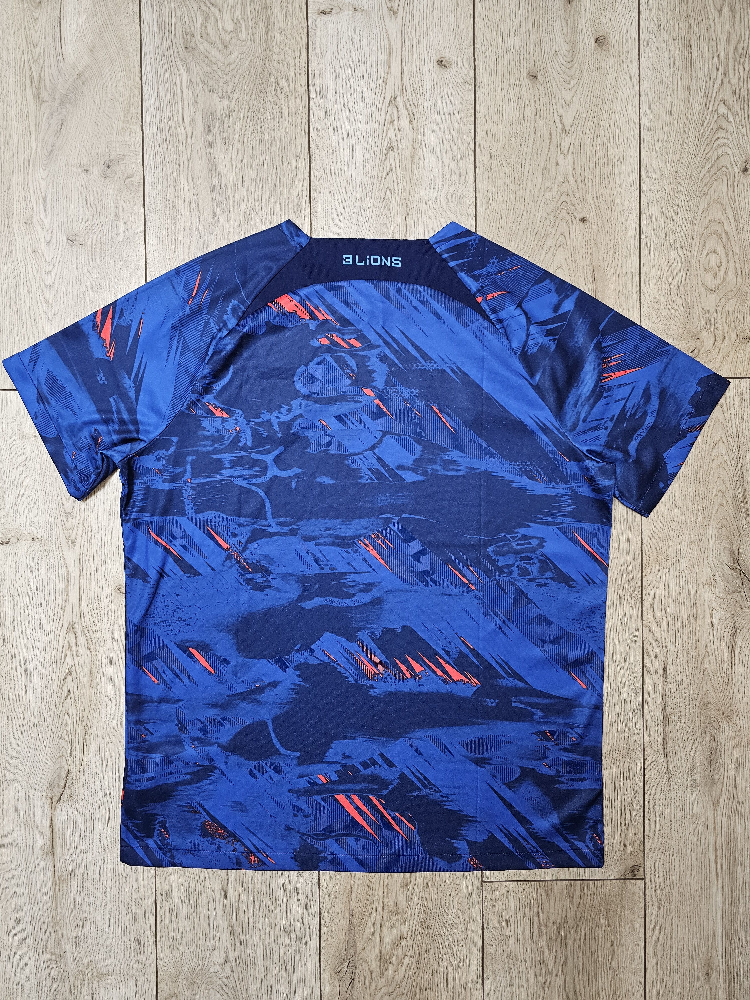 Nike ENGLAND 2022 2023 PRE-MATCH FOOTBALL SHIRT SOCCER JERSEY Size US XL / EU 56 / 4 - 2 Thumbnail