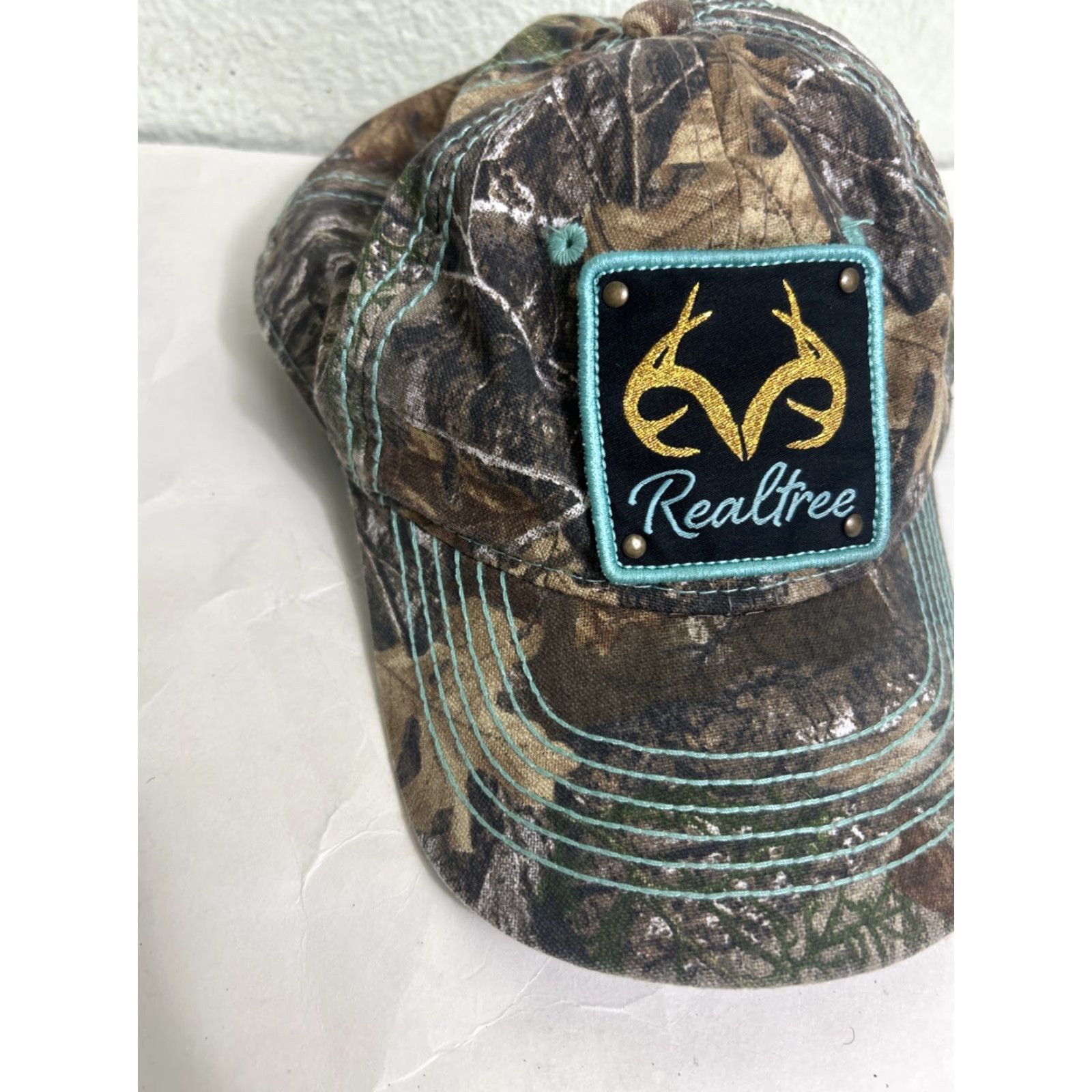 Realtree VINTAGE Size US 4 / IT 34 - 2 Thumbnail