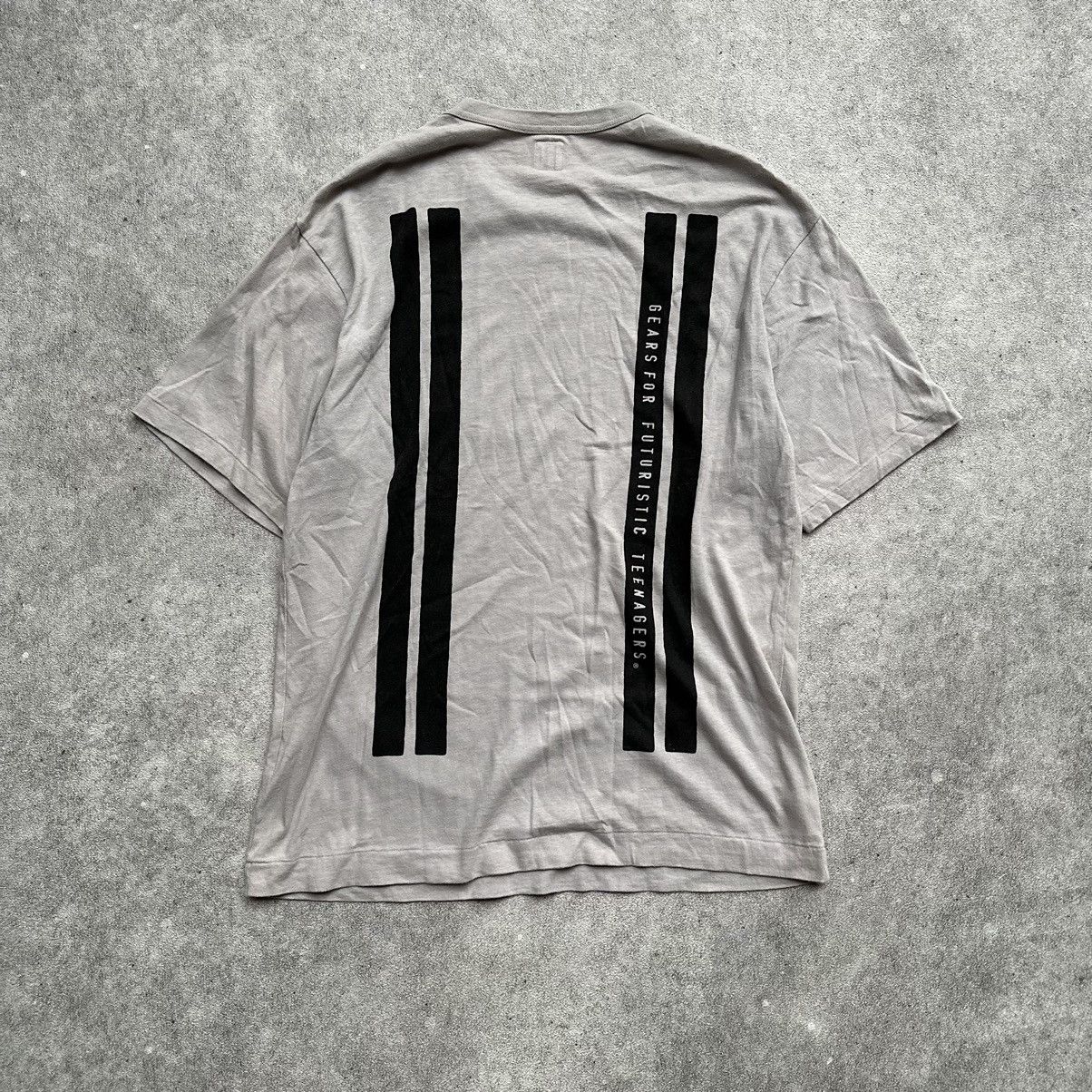Human Made × Japanese Brand Human Made Gears For Futuristic Tee Size US L / EU 52-54 / 3 - 2 Thumbnail