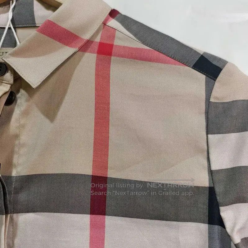 Burberry Burberry XS Khaki Short Sleeve Shirt. Size XS / US 0-2 / IT 36-38 - 5 Thumbnail