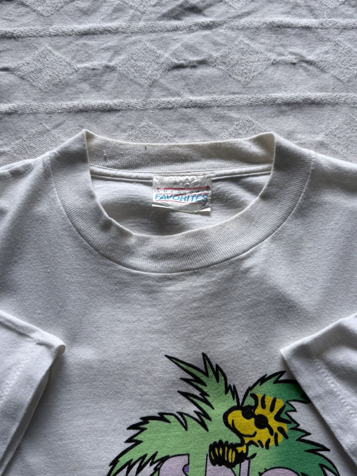Vintage Vintage 90s Peanuts Snoopy Graphic T-Shirt Tee Size US M / EU 48-50 / 2 - 4 Thumbnail