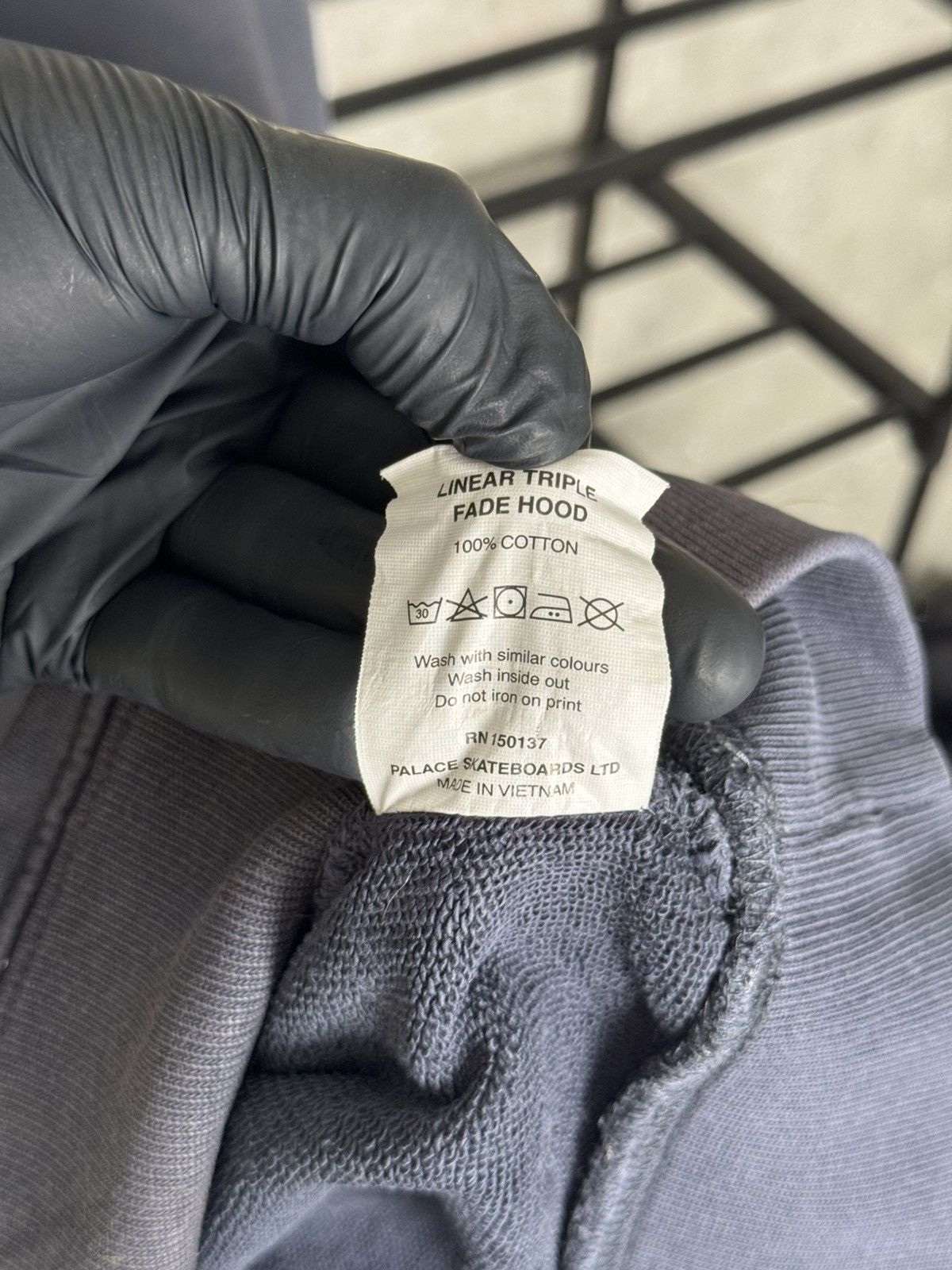 Palace Palace Fade Hoodie Size US L / EU 52-54 / 3 - 12 Thumbnail
