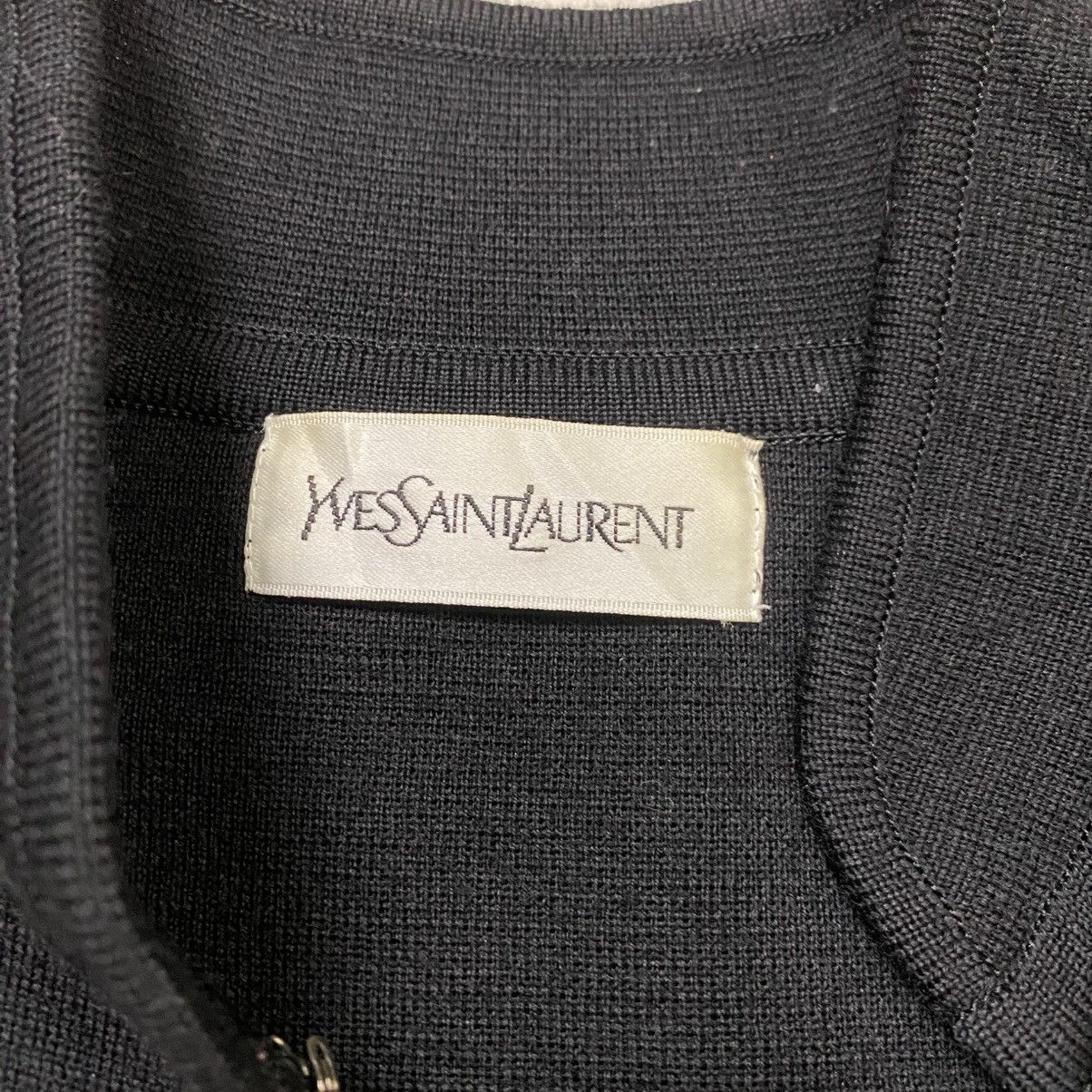 Yves Saint Laurent Yves Saint Laurent Assymmetrical bottom neck blouse Size S / US 4 / IT 40 - 11 Thumbnail