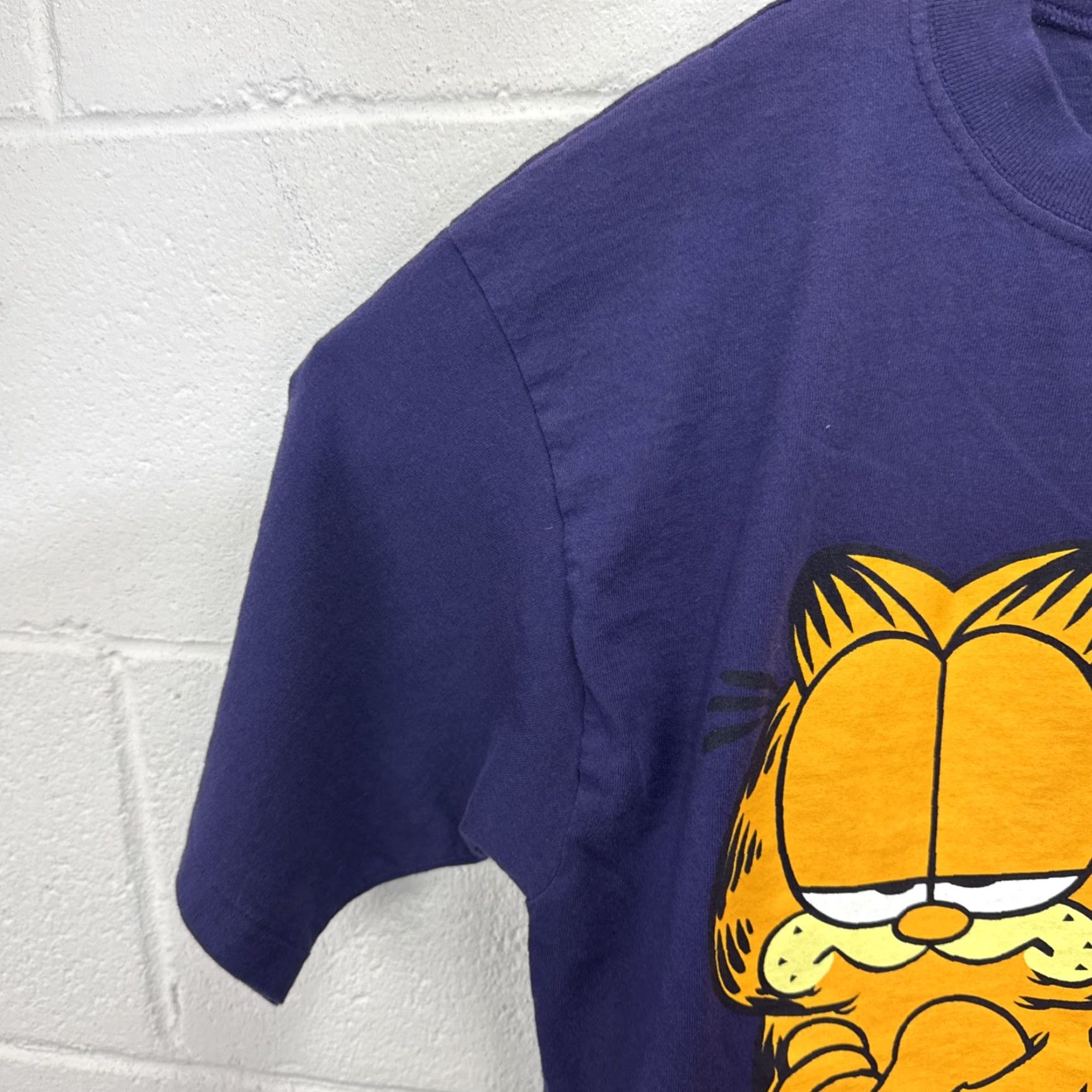Vintage VINTAGE Honors Garfield T-Shirt Purple Medium 90s Cartoon Dad Graphic Mens Size US M / EU 48-50 / 2 - 5 Thumbnail