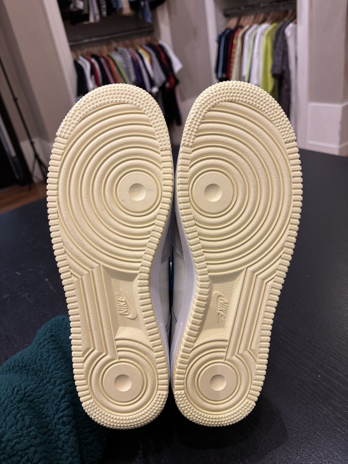 Nike × Undefeated Nike Air Force 1 x Undefeated 5 On It Size US 10 / EU 43 - 8 Thumbnail