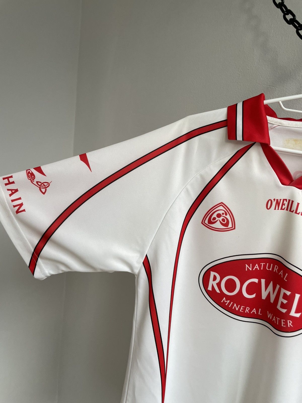 O'Neill Tyrone GAA 2004 2005 O'Neills Football Soccer jersey shirt Size US M / EU 48-50 / 2 - 3 Thumbnail