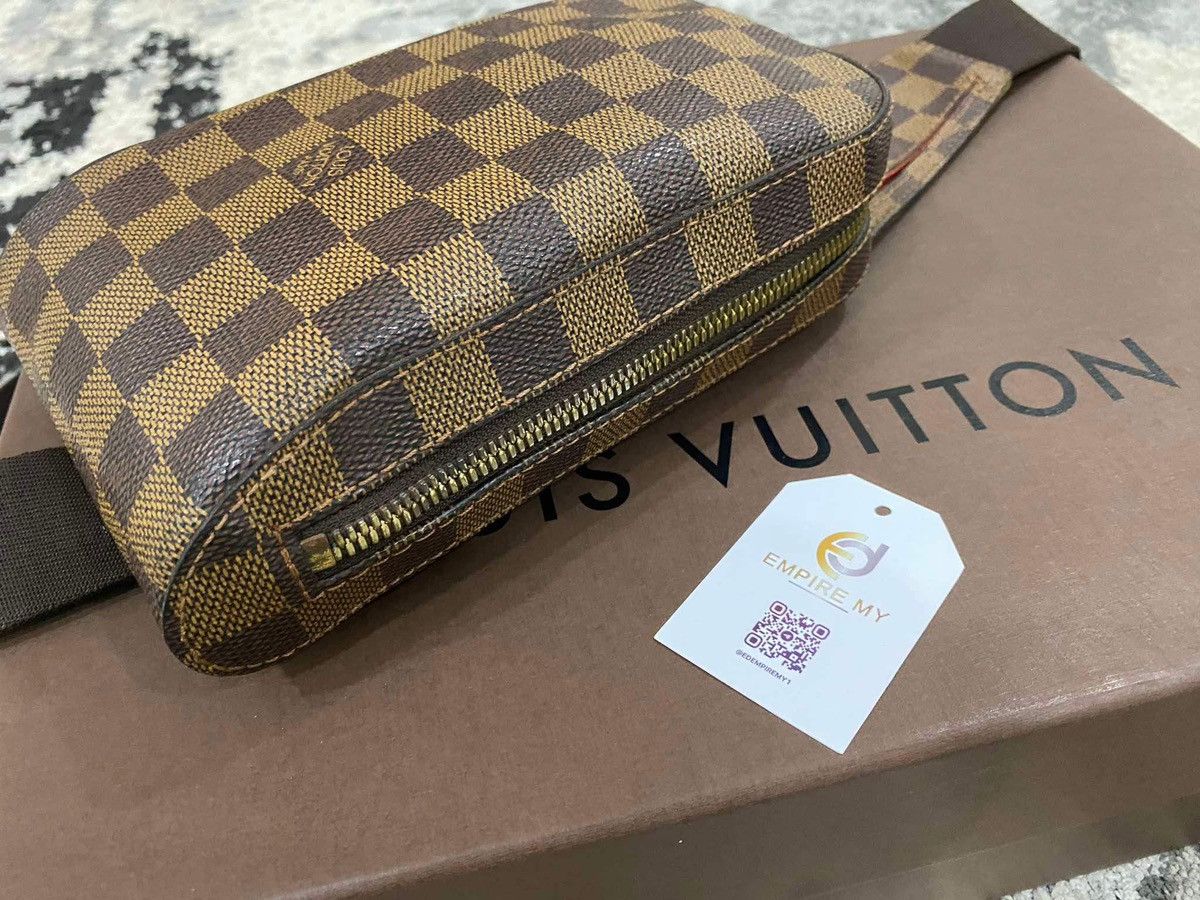 Louis Vuitton Authentic Louis Vuitton Damier Ebene Crossbody Size ONE SIZE - 4 Thumbnail