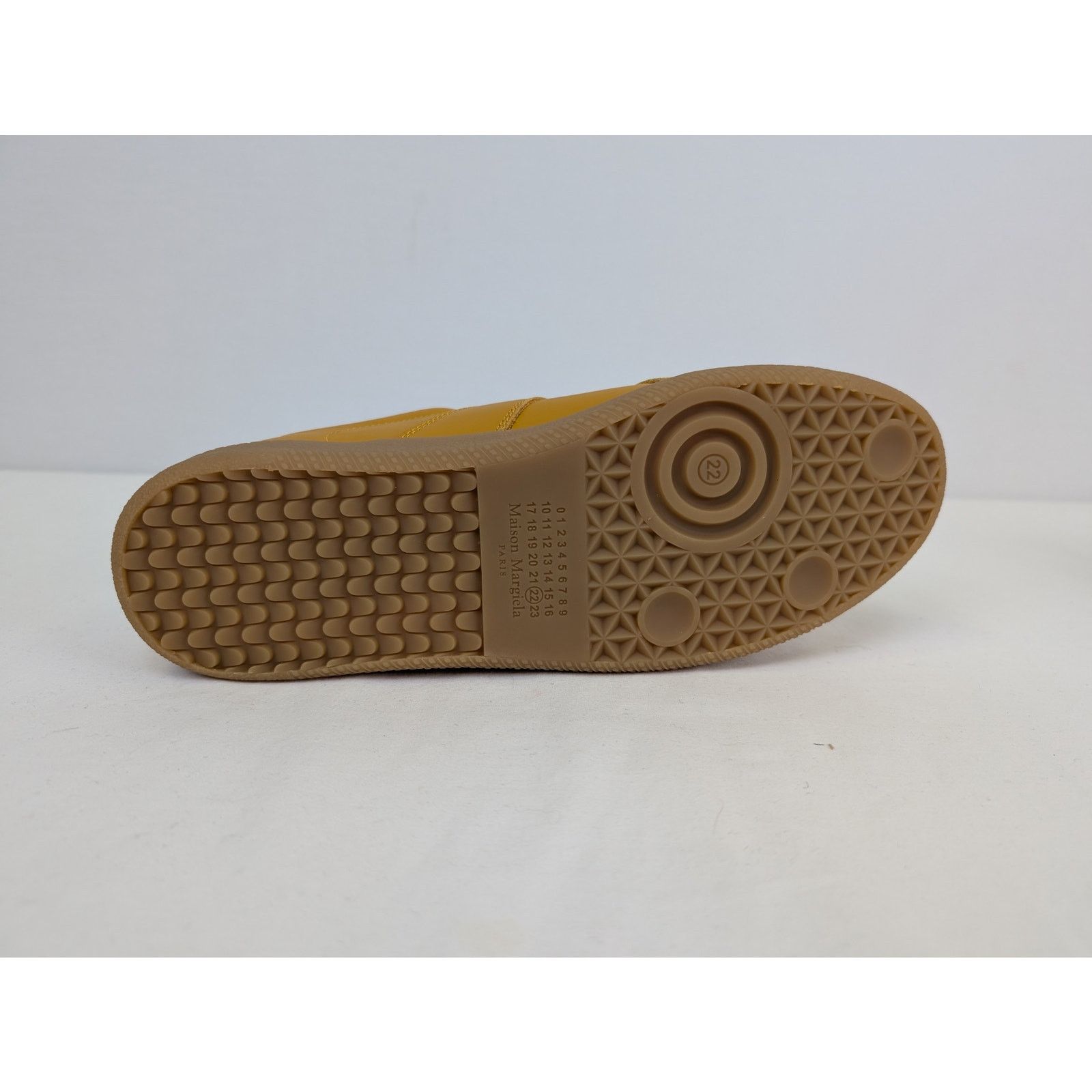 Maison Margiela o1rshd1 Low-Top Sneakers in Mustard Yellow Size US 8 / EU 41 - 14 Thumbnail