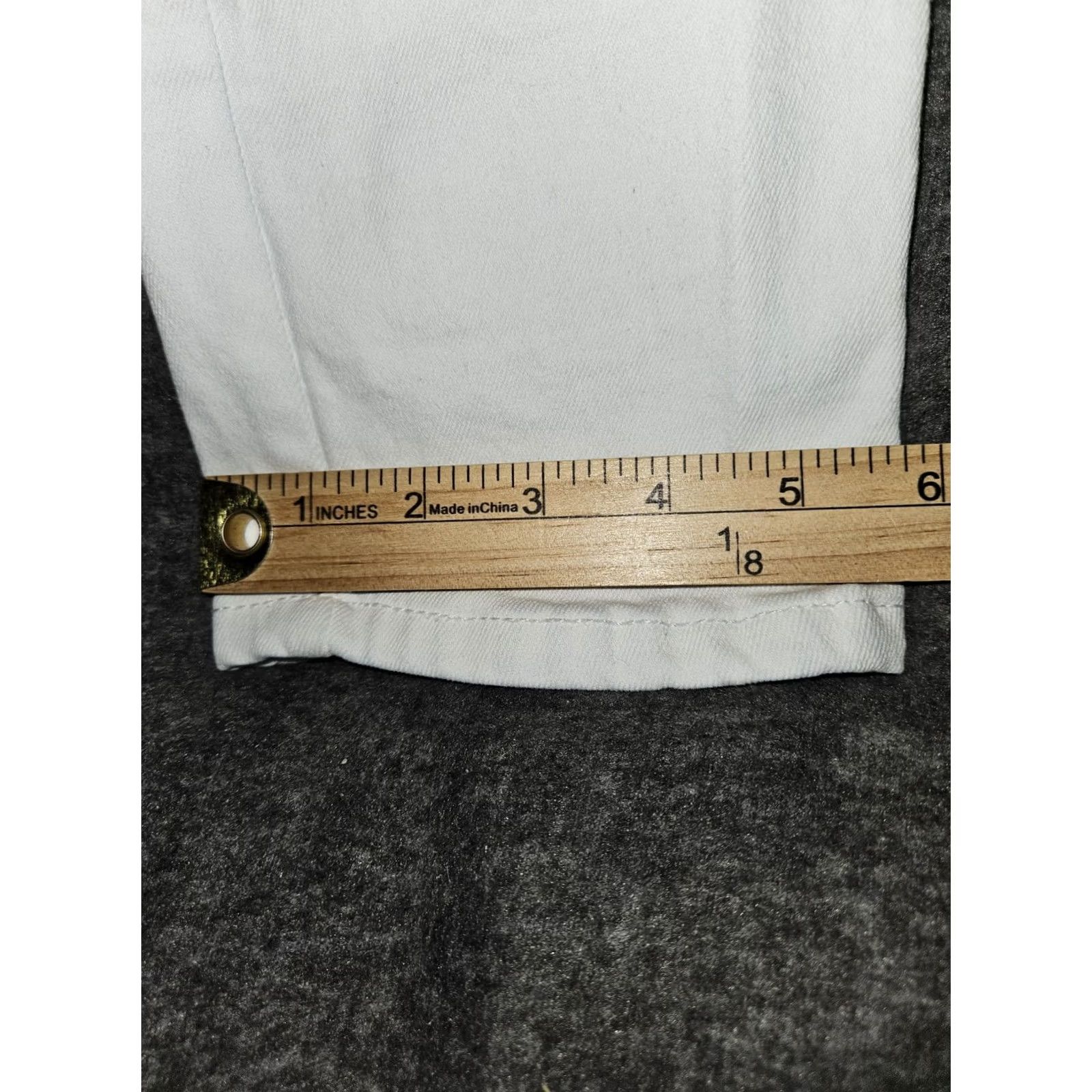 Vintage Man BooHoo Man Jeans Skinny Man White Button Fly Distressed Stretch 34x33 Mens City Preppy Modern Casual Docked in Bangladesh Mens Size US 32 / EU 48 - 6 Thumbnail