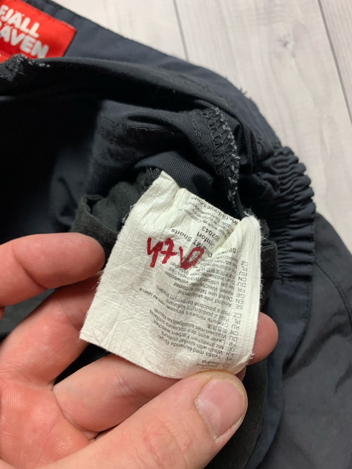 Fjallraven × Vintage Fjallraven kargo shorts Size 29 S Size US 29 - 7 Thumbnail