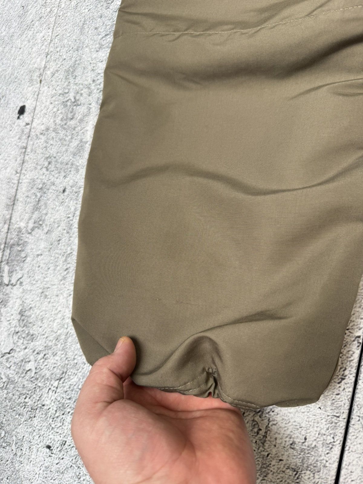 Nike Vintage Nike Sweatpants Khaki Nylon Track Pants Size XL Size US 38 / EU 54 - 11 Thumbnail