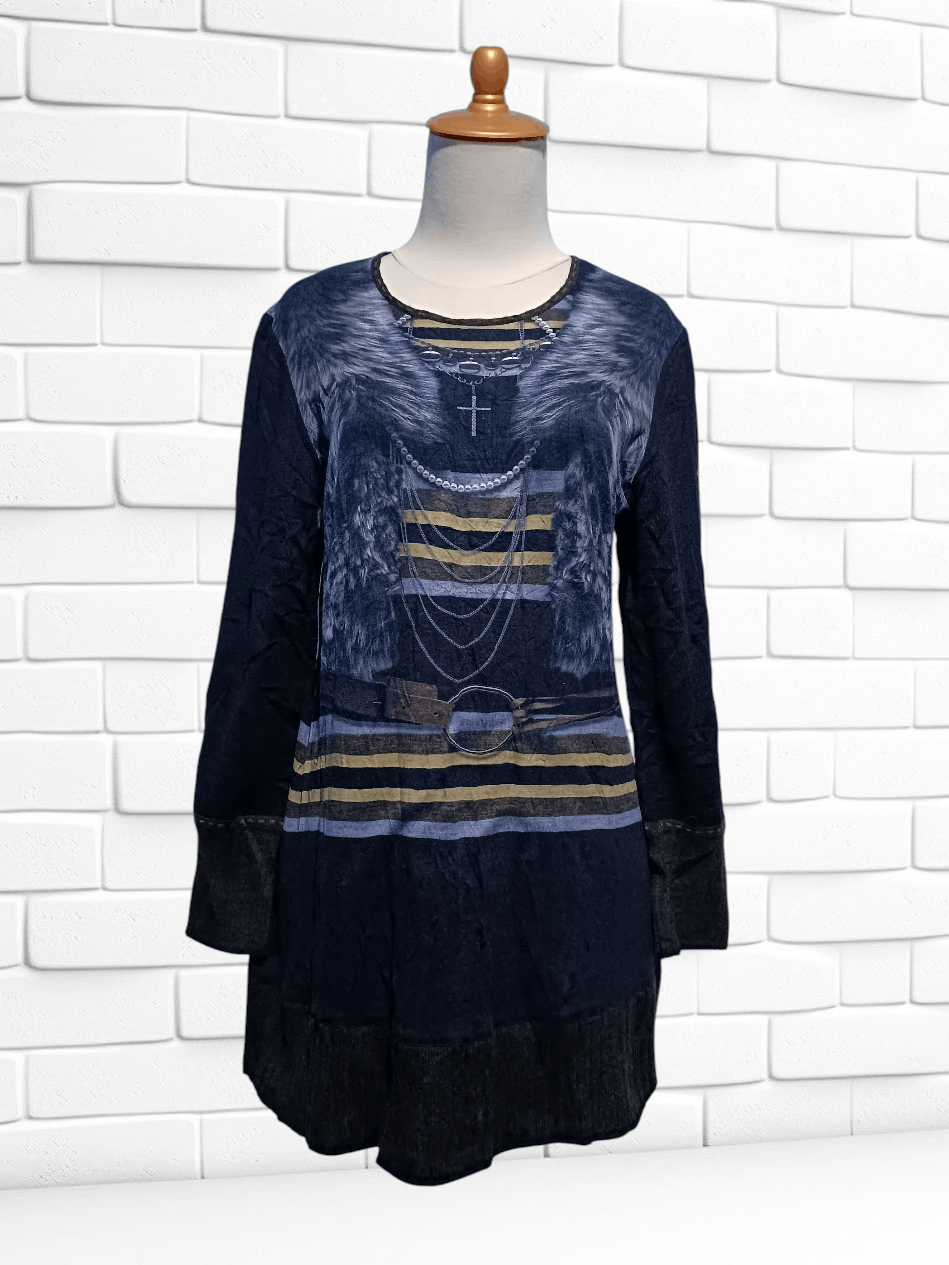 Chamois Long Sleeve Tunic Fake Necklace