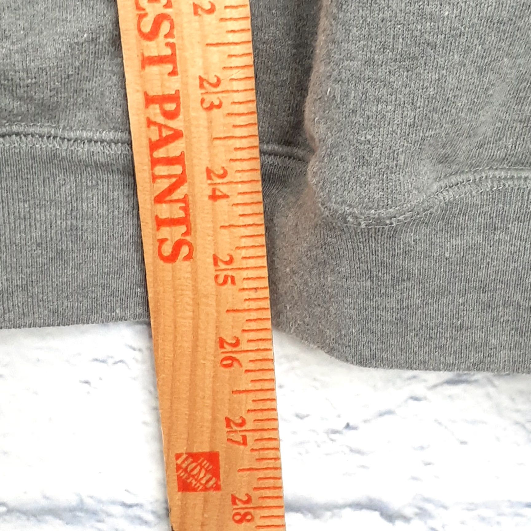 Vintage VINTAGE Ohio State Buckeyes Varsity Athletic Cadre Hoodie Embroidered Medium Gray Unisex Adults M Long Sleeve Pullover"> Size US M / EU 48-50 / 2 - 8 Thumbnail