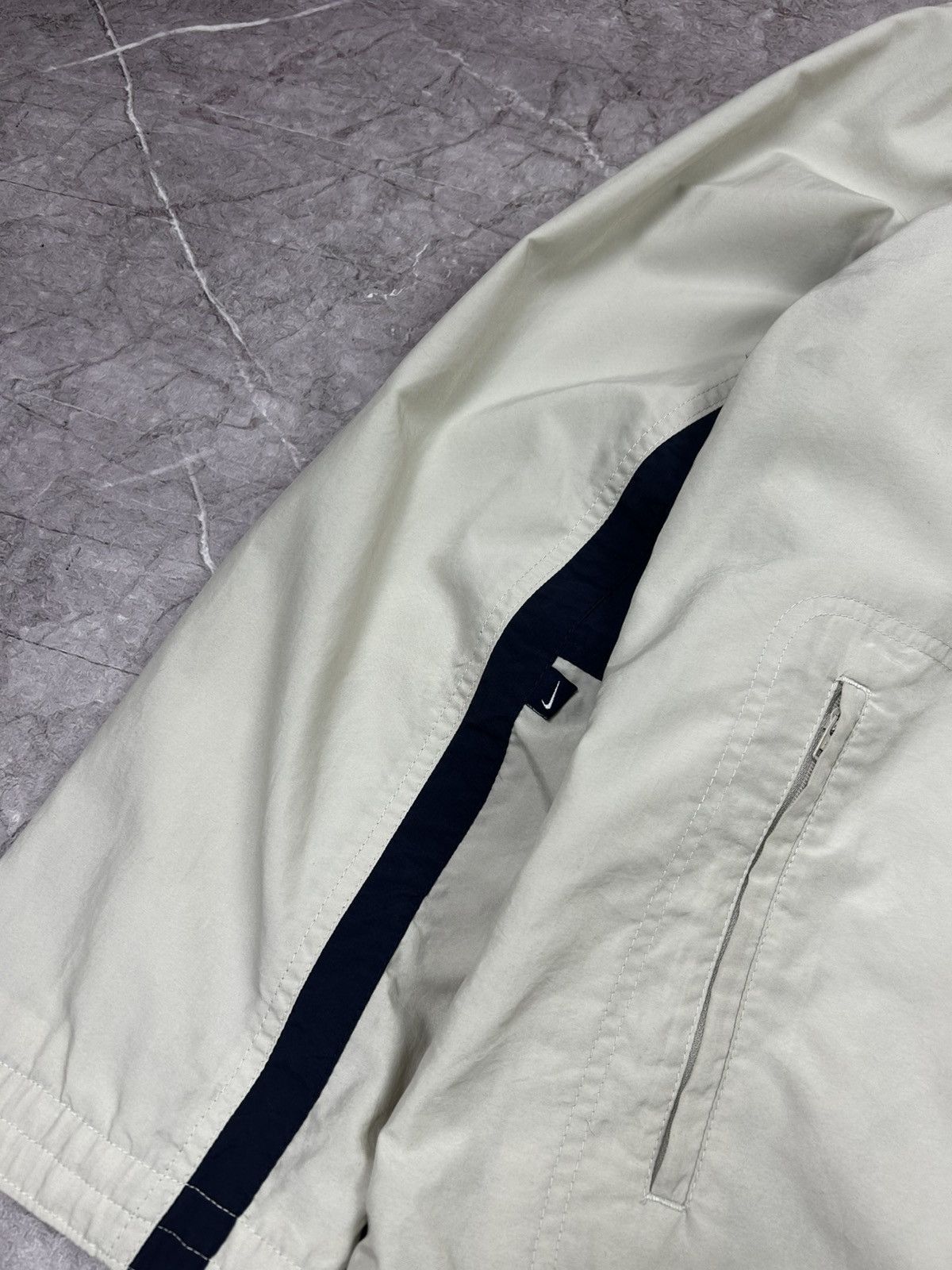 Nike NIKE VINTAGE TRACK JACKET Y2K Size L Size US L / EU 52-54 / 3 - 6 Thumbnail