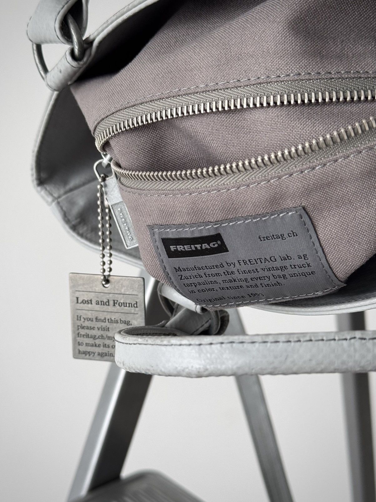 フライターグ FREITAG REFERENCE LINEショルダーバッグ FREITAGフライターグ レファレンス ライン ショルダーバッグ