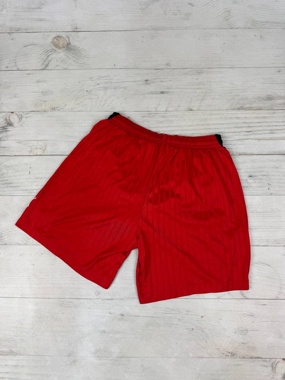 Puma Puma Genclerbirligi 2001 2002 Third Football Shorts Soccer Size US 32 / EU 48 - 12 Thumbnail