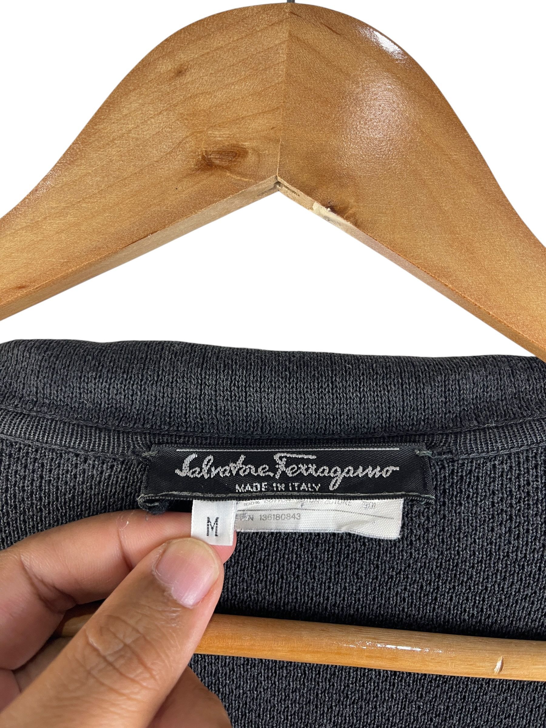 Salvatore Ferragamo Vintage Salvatore Ferragamo Cropped Button Top Contrast Size M / US 6-8 / IT 42-44 - 14 Thumbnail