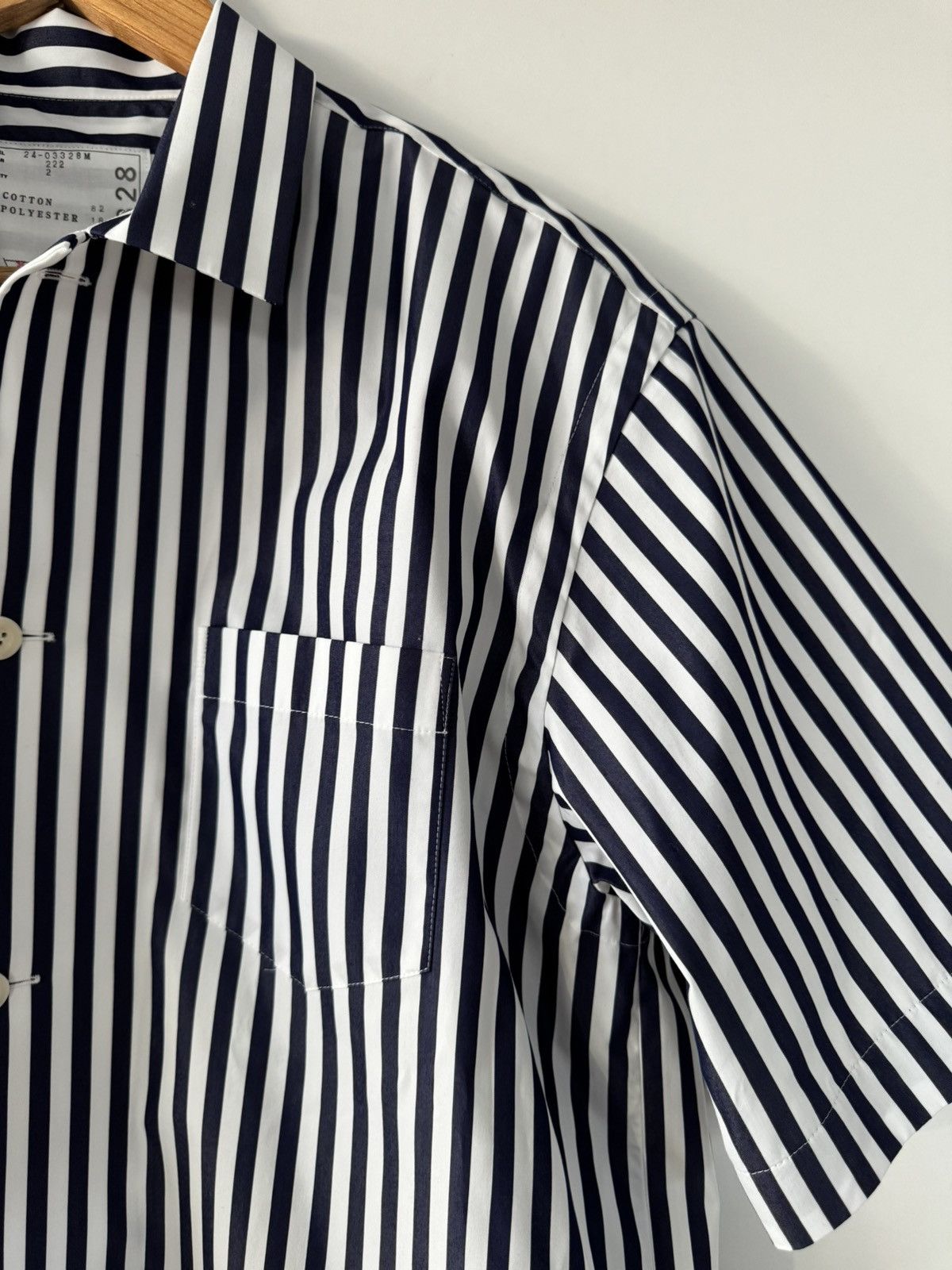 Sacai White and Navy Stripe Pleated Shirt 2 Size US M / EU 48-50 / 2 - 3 Thumbnail