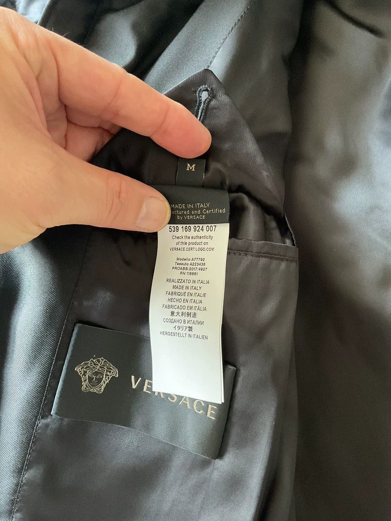 Versace Versace Baroque Neptune Palace mulberry silk cotton coat Size US M / EU 48-50 / 2 - 6 Thumbnail