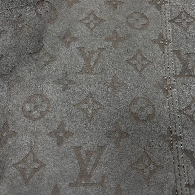 Louis Vuitton Louis Vuitton Fur integrated presbyopic full-print jacket Size US M / EU 48-50 / 2 - 4 Thumbnail