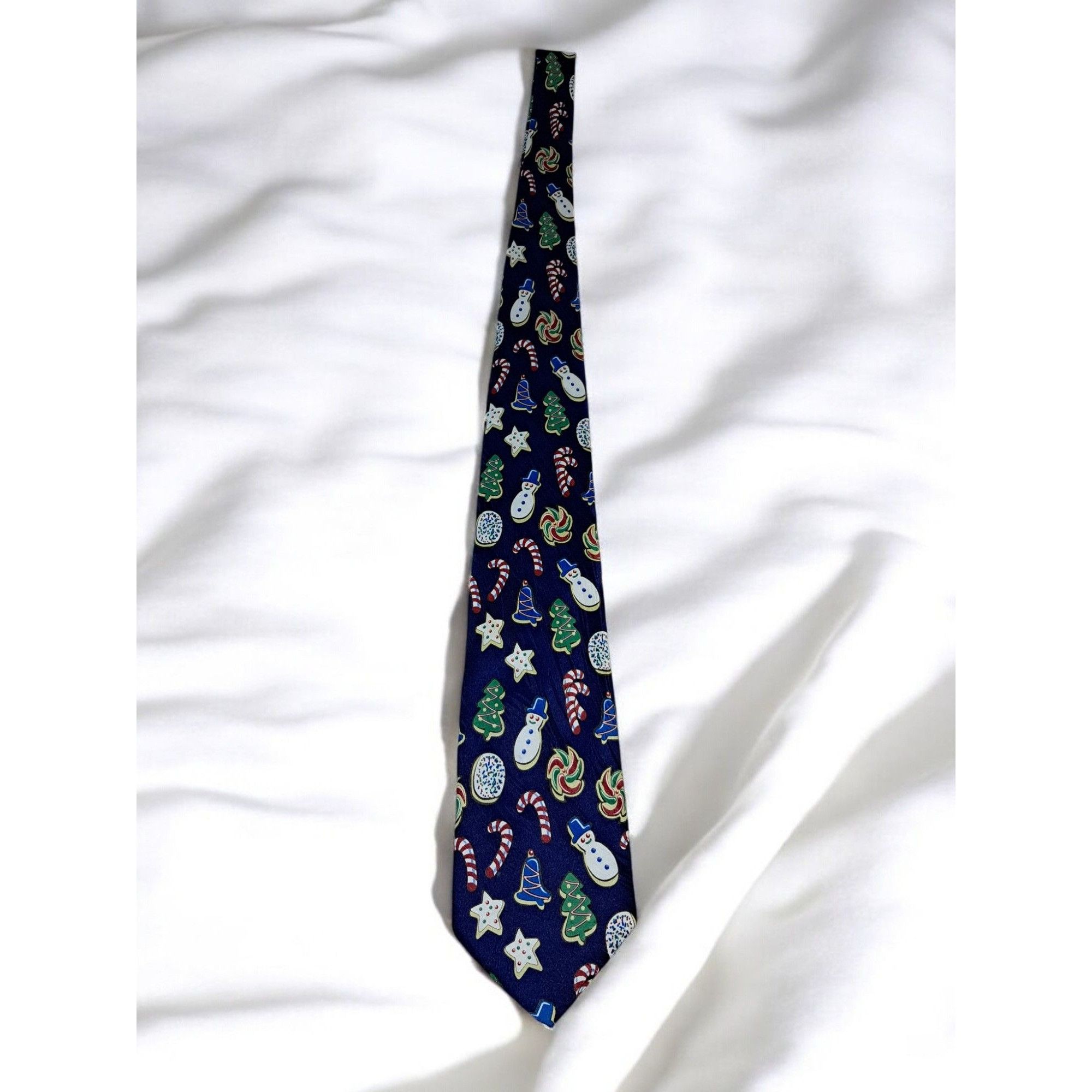 Vintage Keith Daniels Christmas Tie: Blue with Green Trees Size ONE SIZE - 1 Thumbnail