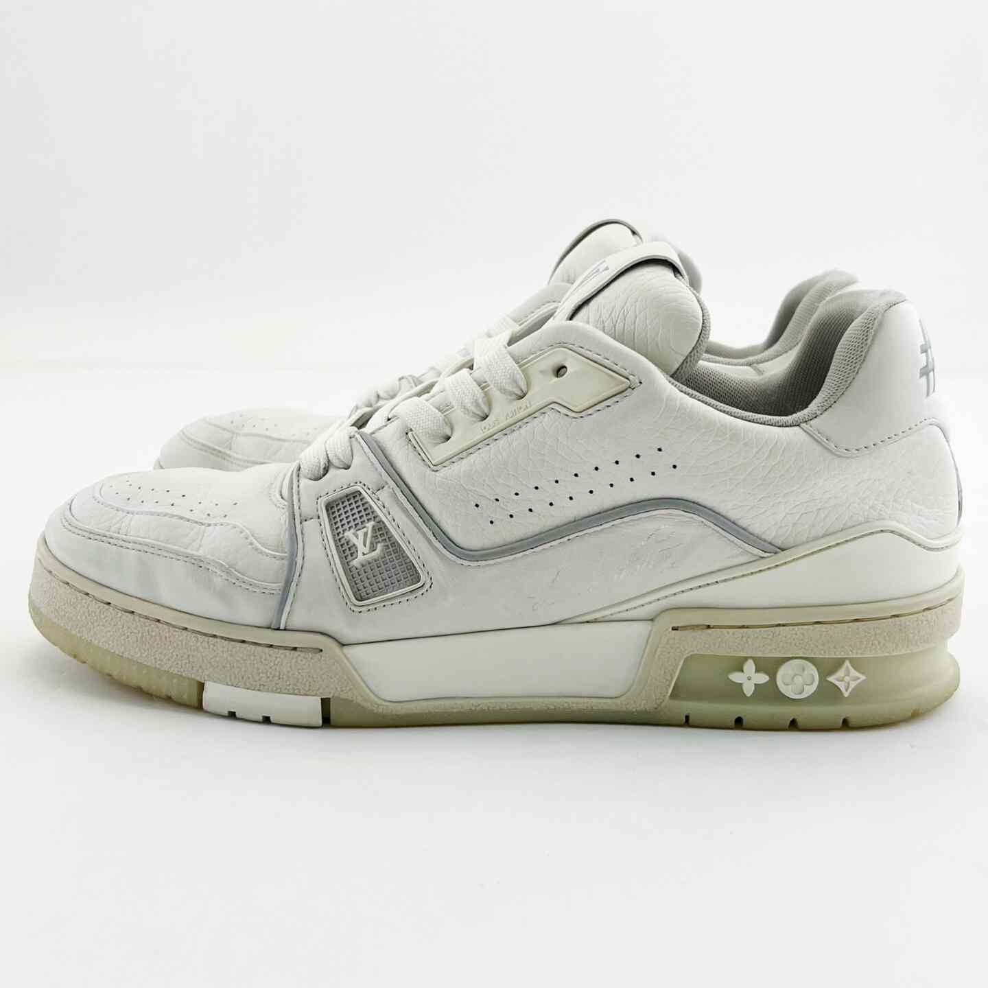 Louis Vuitton LV White Embossed Low-Top Casual Sneakers Size US 7 / EU 40 - 1 Thumbnail