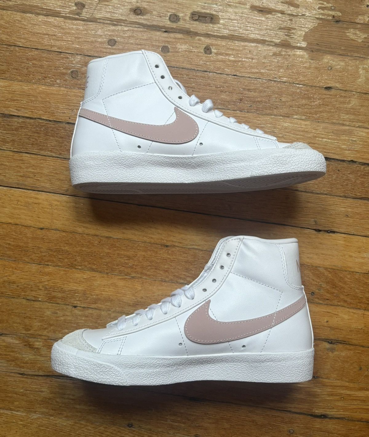 Nike Nike Blazer Mid 77 Vintage Women’s Size 5.5 Size US 5.5 / IT 35.5 - 1 Thumbnail