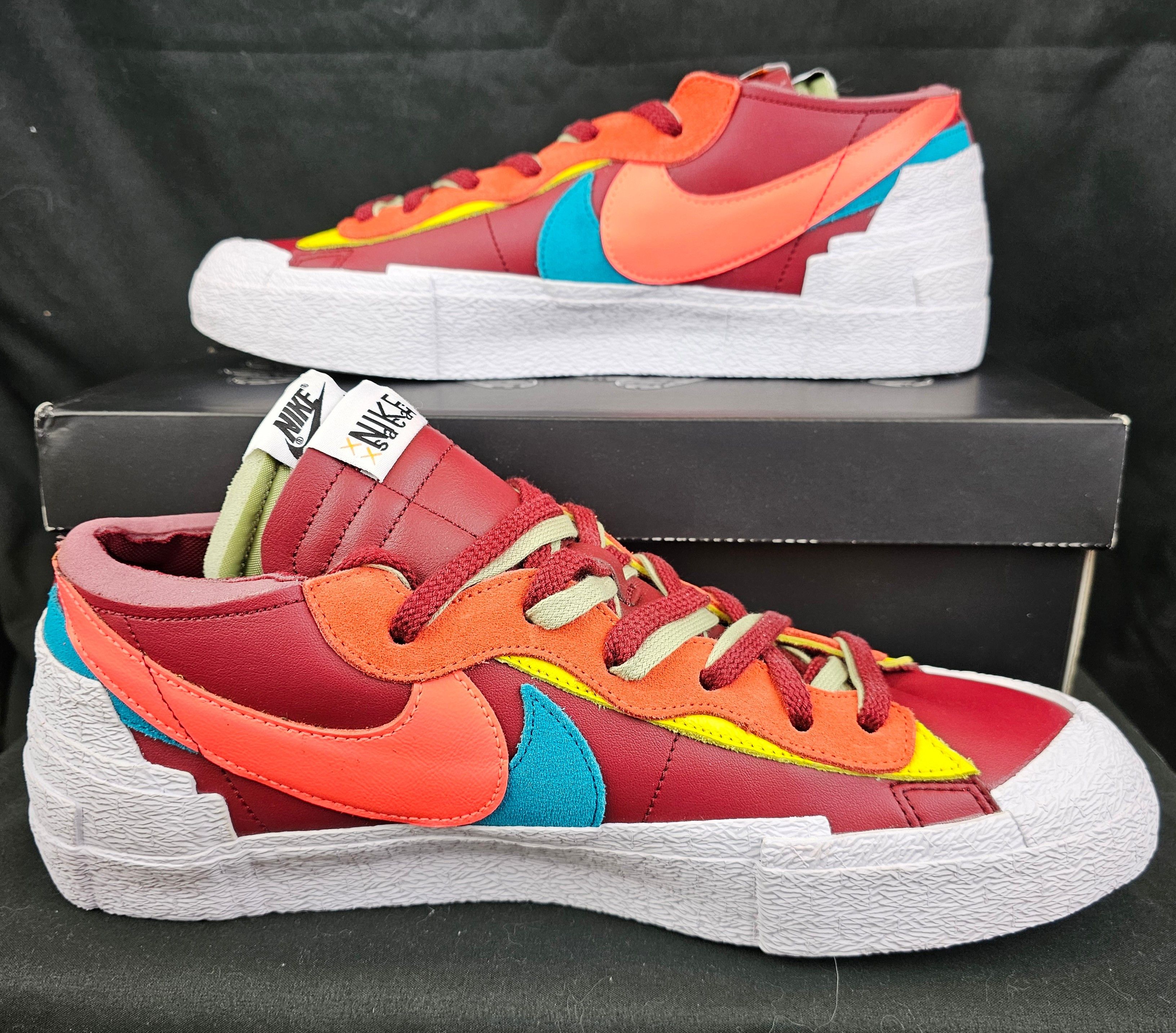 Kaws × Nike × Sacai Nike Blazer Low Sacai x KAWS Red DM7901-600 Men's BRAND NEW Size US 13 / EU 46 - 3 Thumbnail