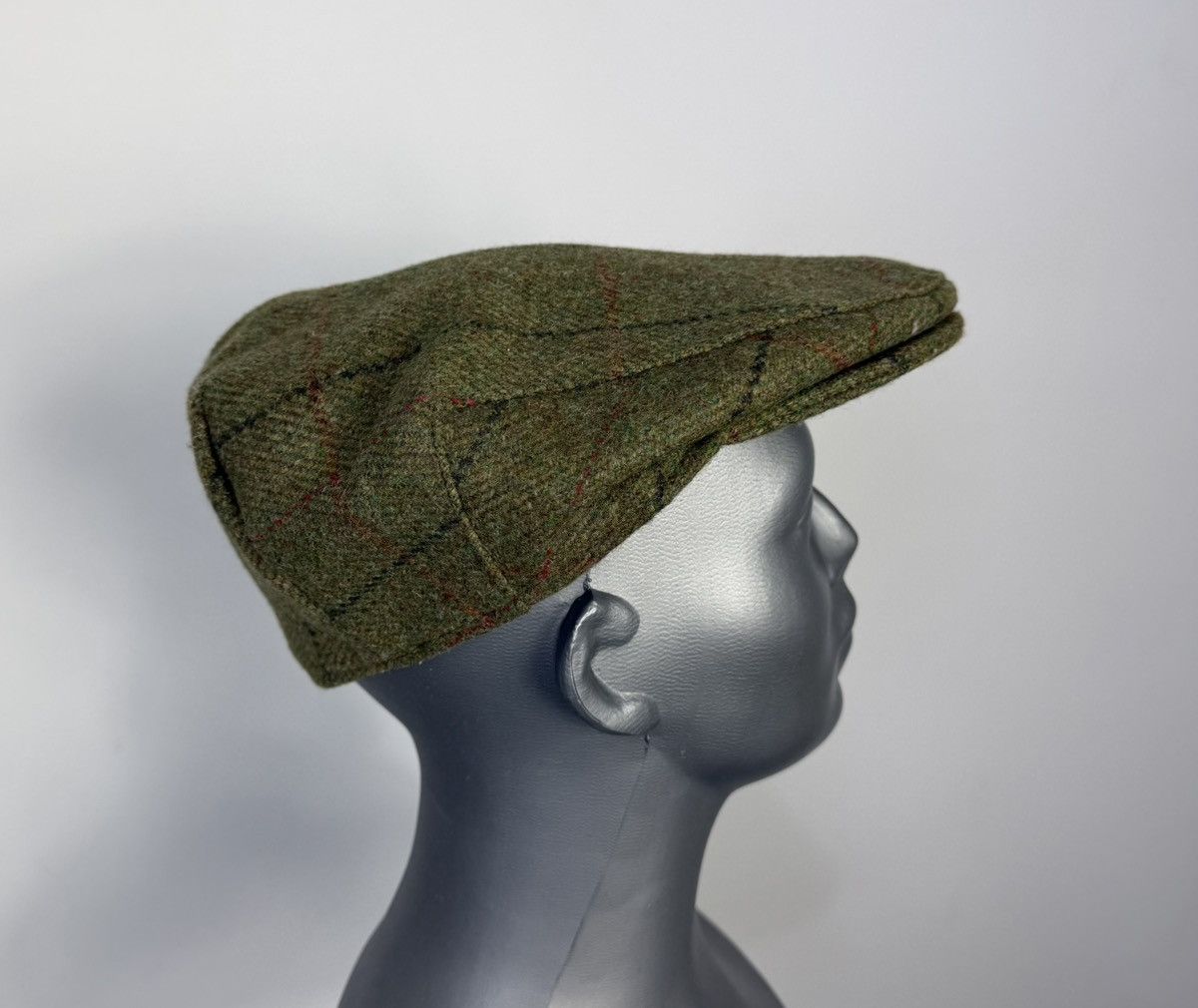 Harris Tweed Beautiful Harris Tweed Vintage 90's Wool Cap Size ONE SIZE - 2 Thumbnail