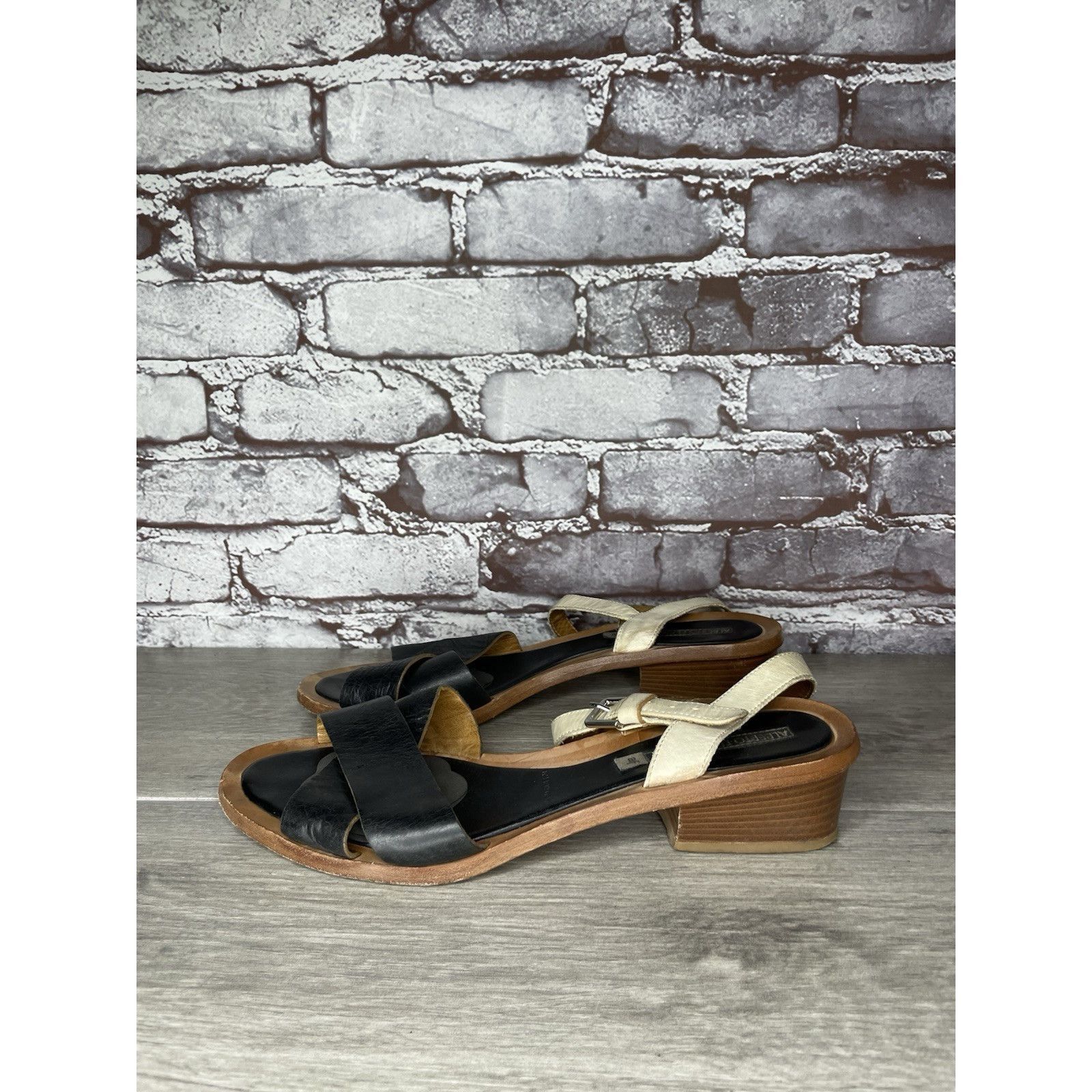 Alberto ALBERTO FERMANI Black Ivory Leather Ankle Strap Heel Sandals Size US 10.5 / IT 40.5 - 11 Thumbnail