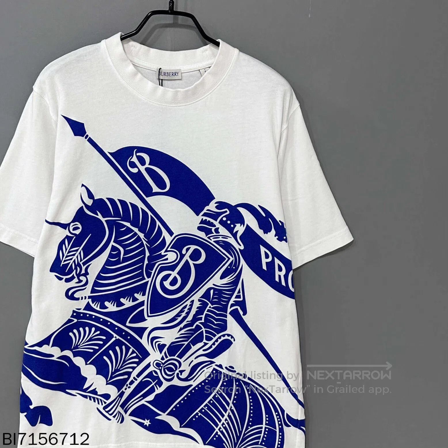 Burberry new blue and white Burberry short sleeve t-shirt. Size US S / EU 44-46 / 1 - 2 Thumbnail