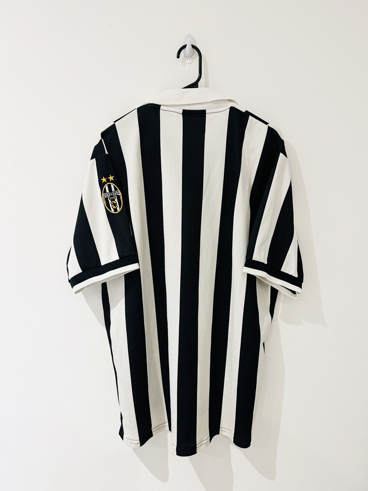Kappa × Vintage Juventus 1998/99 home jersey Size US L / EU 52-54 / 3 - 2 Thumbnail