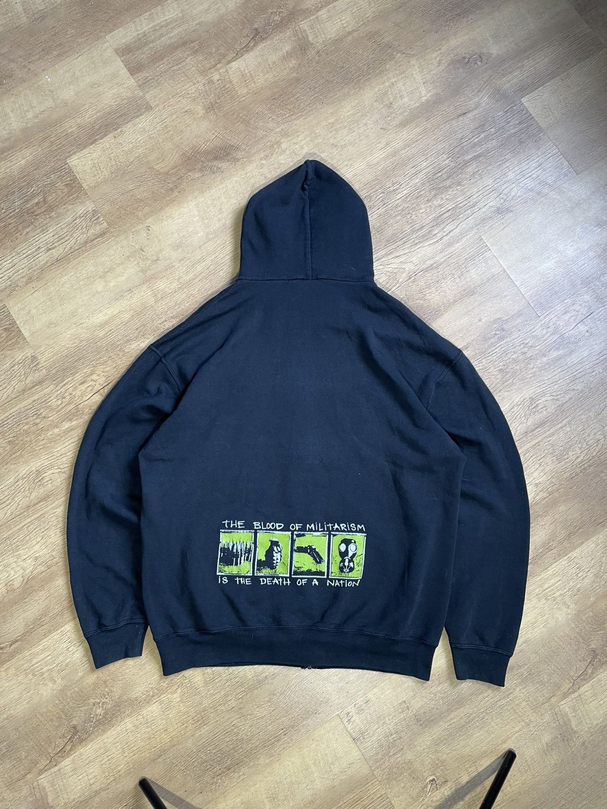 Vintage Vintage Rare Anti-Flag The Terror State 00s Merch Zip Hoodie Size US XL / EU 56 / 4 - 1 Thumbnail