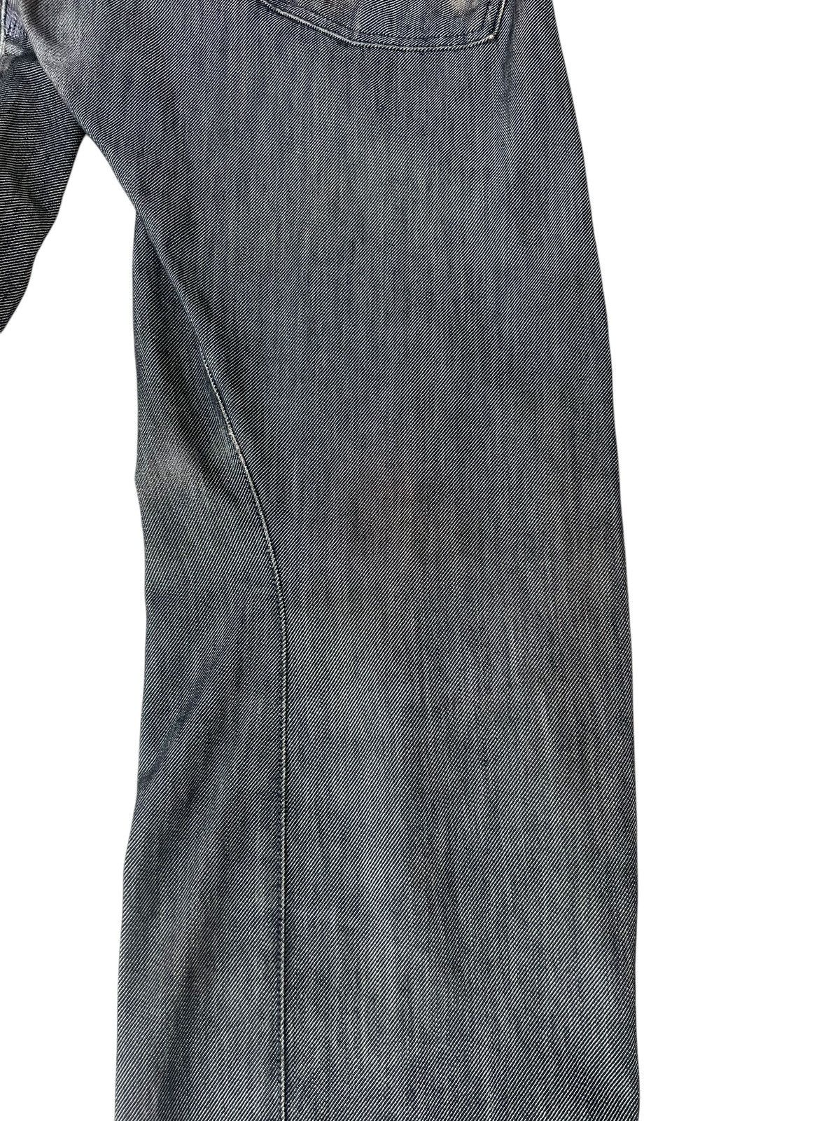 Levi's Dirty Mud Stains Denim Vintage 2000 Levi’s Engineered Jeans Size US 31 - 20 Thumbnail