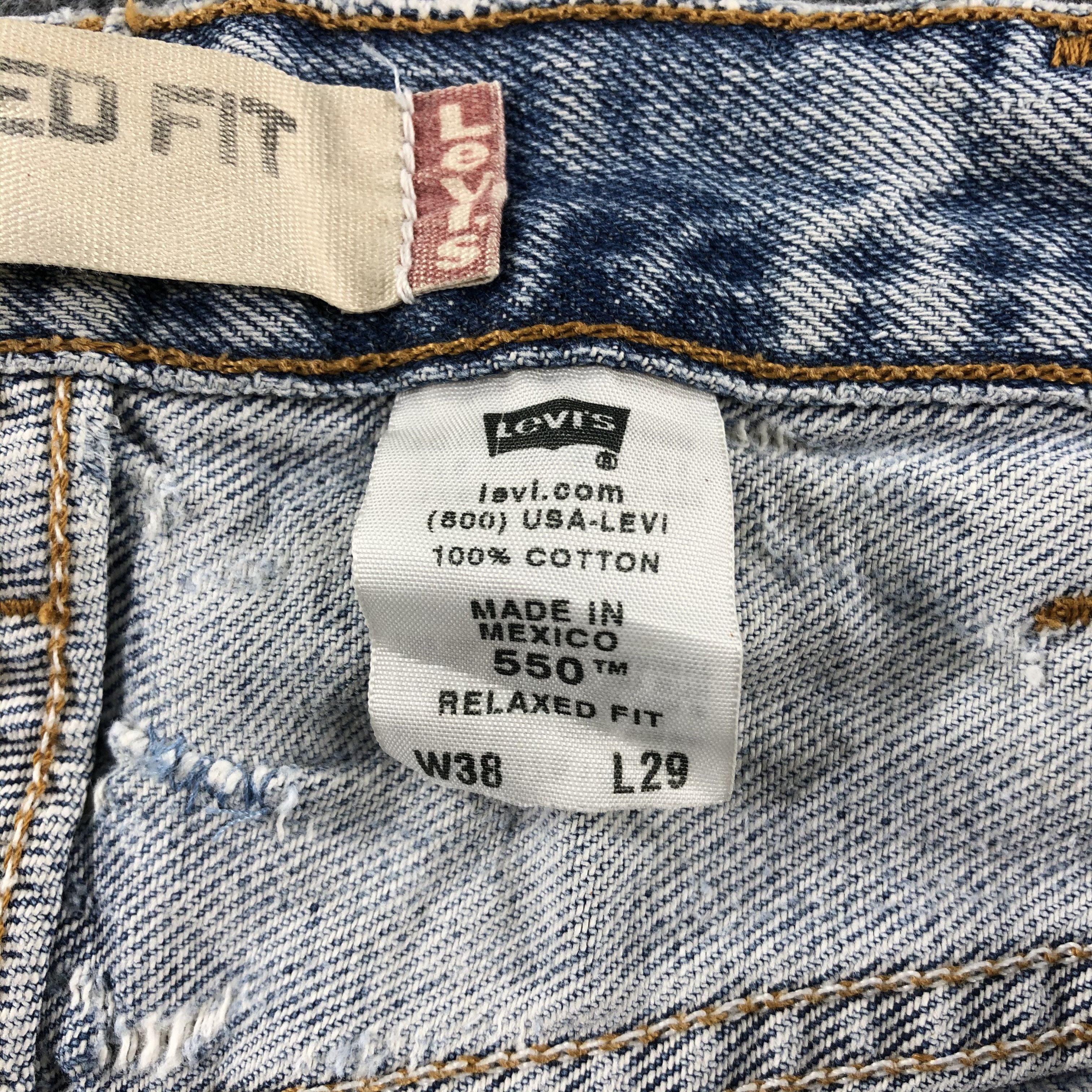 Levi's Vintage Light Wash Levis 550 Jeans-J2541 Size US 37 - 17 Thumbnail