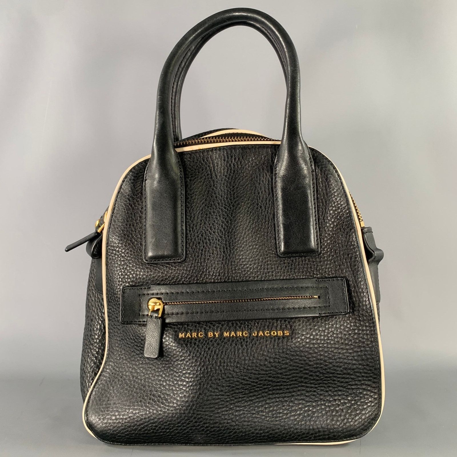 Marc Jacobs MARC JACOBS Size Black White Pebble Grain Leather Bags Size ONE SIZE - 1 Thumbnail