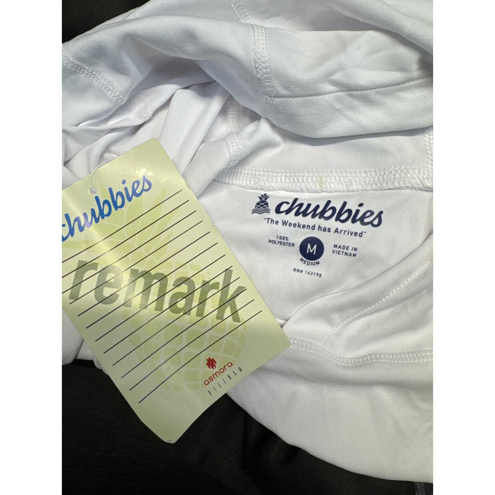 Chubbies Chubbies (Sample) White Sunhoodie Thumbholes UPF50+ men sz M Size US M / EU 48-50 / 2 - 7 Thumbnail