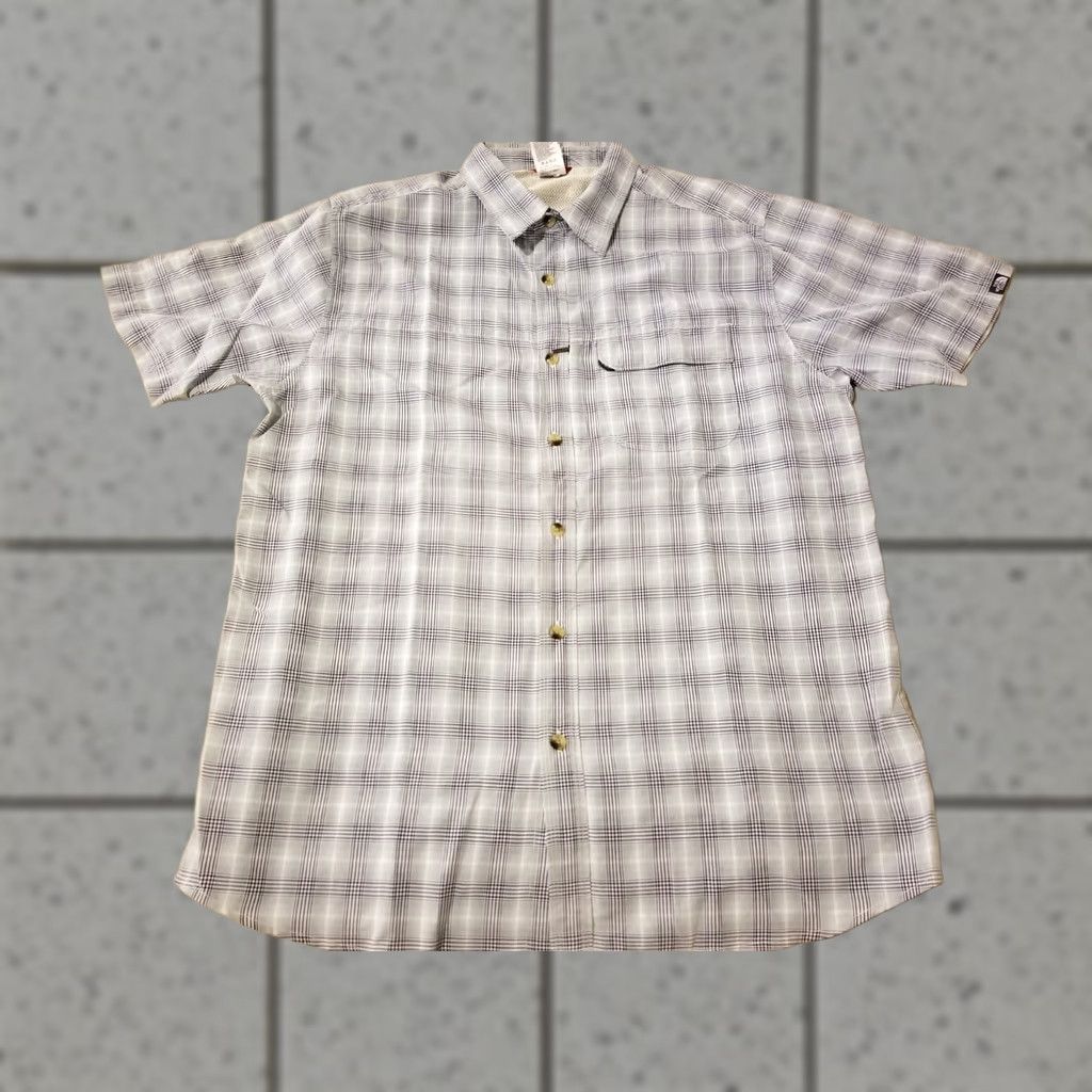 The North Face The North Face Shirt L Gray Button Short Sleeve Athletic Outdoor Mens Size 42R - 1 Thumbnail