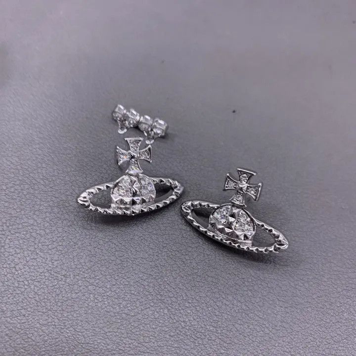 Vivienne Westwood Vivienne Westwood Mayfair Bas Relief Stud Earrings Size ONE SIZE - 3 Thumbnail