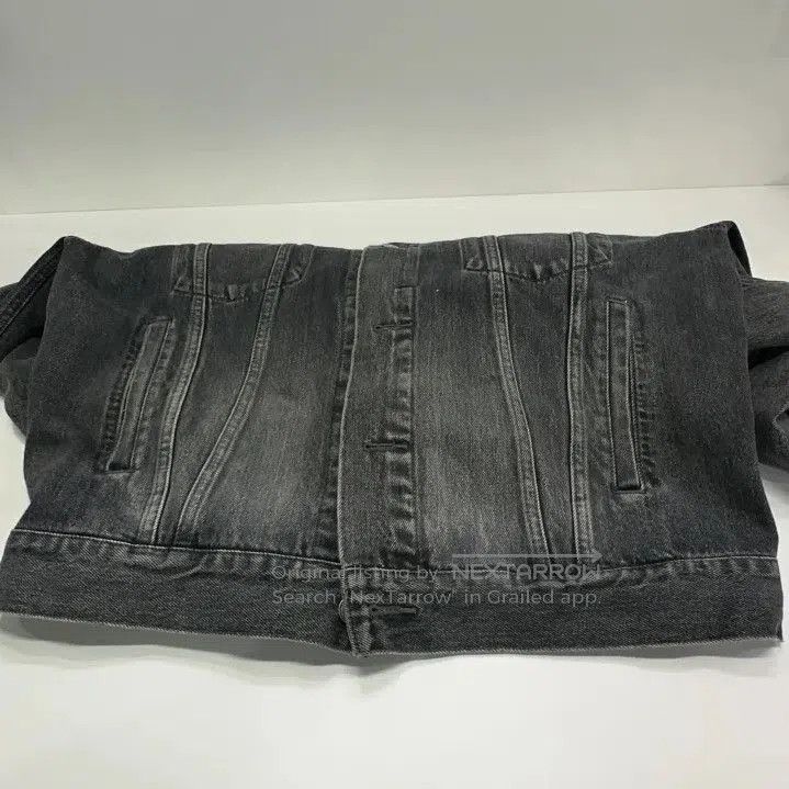 Balenciaga Balenciaga Classic Long Sleeve Denim Jacket. Size US S / EU 44-46 / 1 - 3 Thumbnail