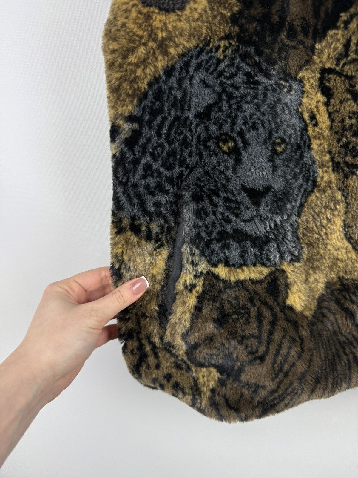 Joseph Ribkoff × Vintage Joseph Ribkoff Animal Print Faux Fur Sleeveless Vest Jacket Size M / US 6-8 / IT 42-44 - 15 Thumbnail