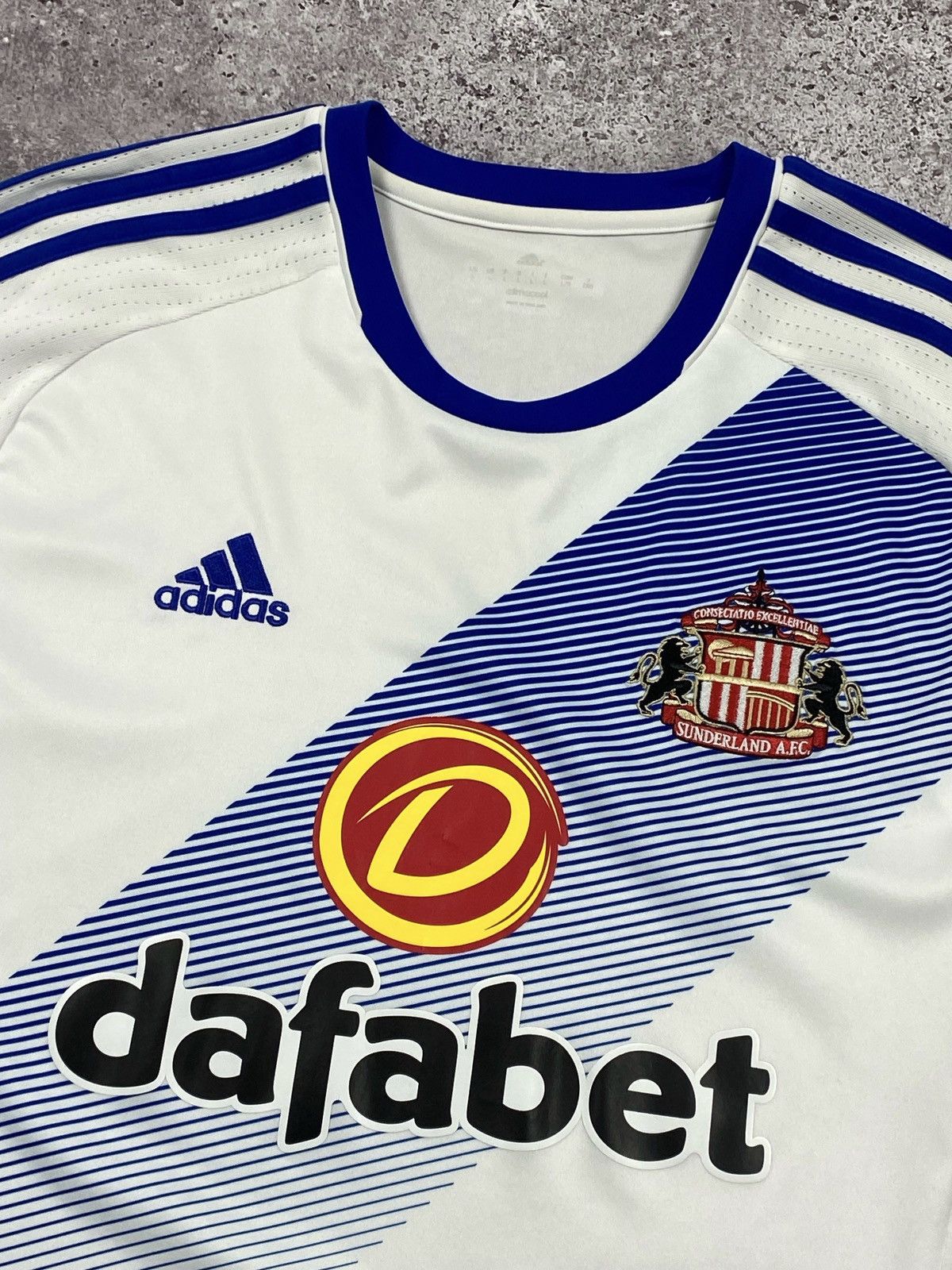 Adidas × Vintage Adidas Sunderland 2016/2017 Away Jersey Shirt Size US L / EU 52-54 / 3 - 2 Thumbnail