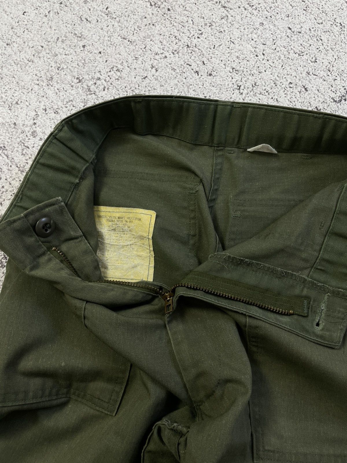 Vintage Vintage US Army Military OG-507 Fatigue Pants Shorts Size US 27 - 4 Thumbnail