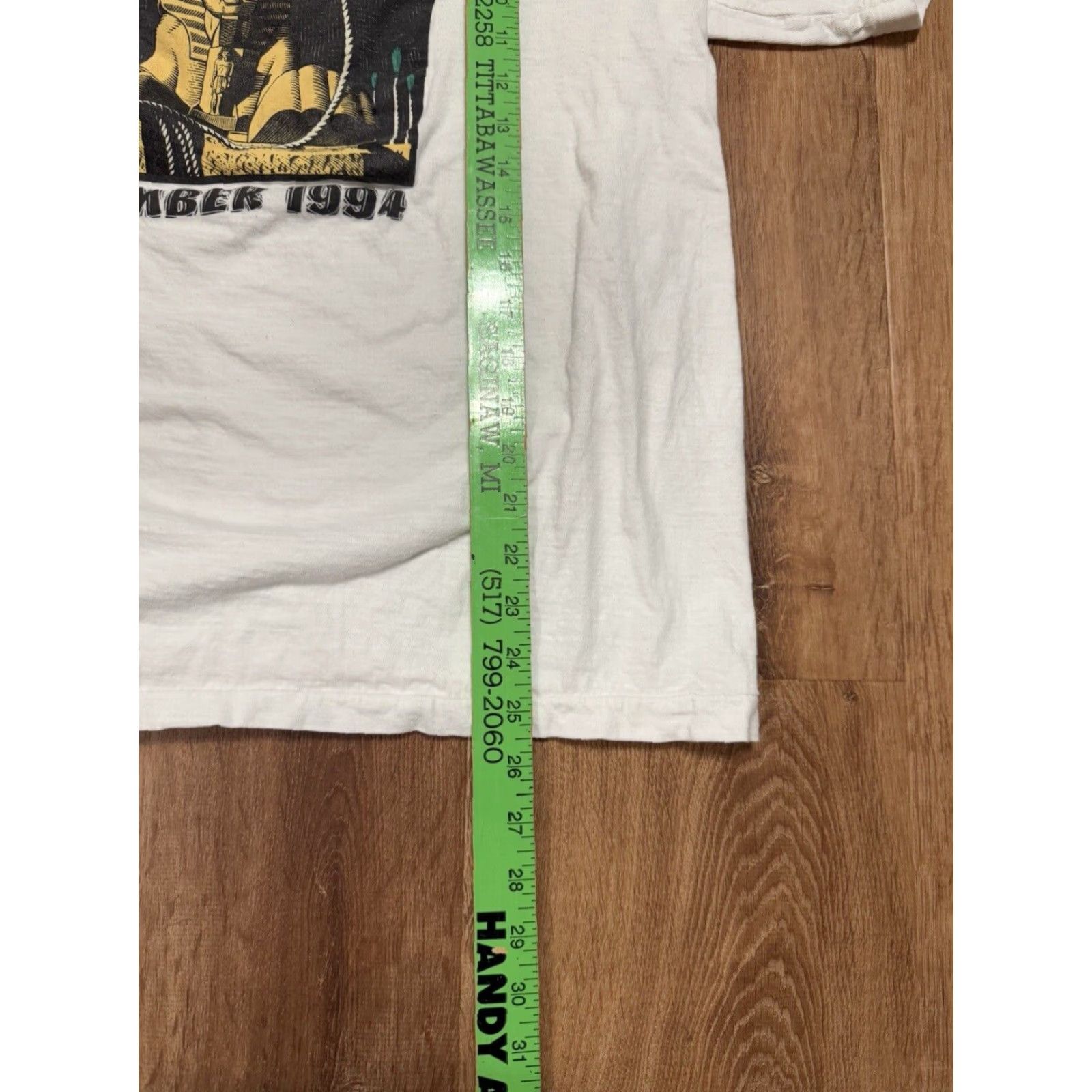 Vintage VINTAGE Luxor Las Vegas December 1994 Graphic White Tshirt Mens XL Shirt Mens XL White 90s Size US XL / EU 56 / 4 - 6 Thumbnail