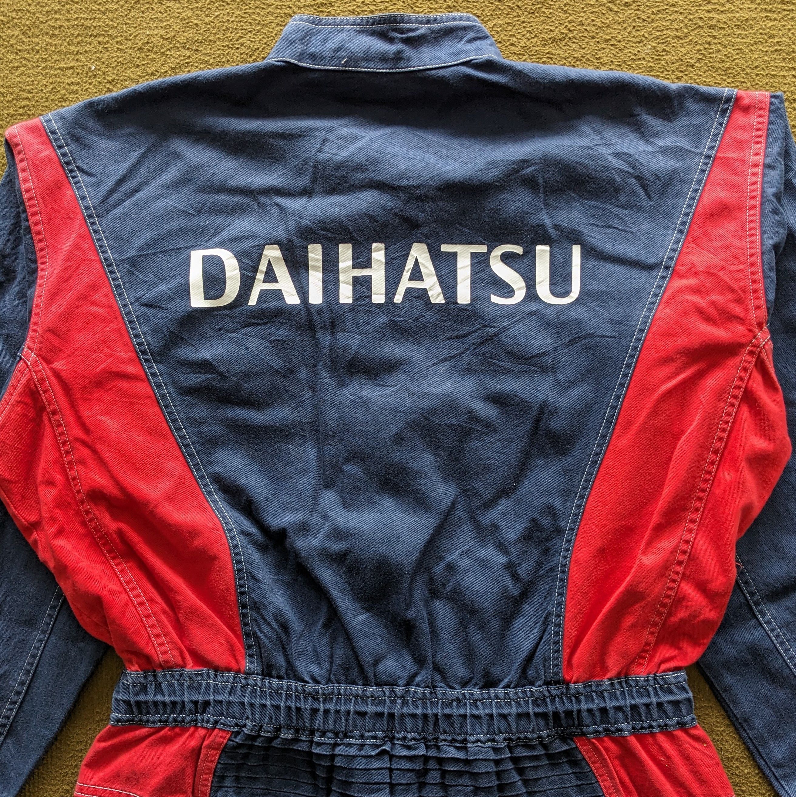 Vintage Vintage DAIHATSU Motorsports Racing Coverall Workwear Jacket Size US XL / EU 56 / 4 - 2 Thumbnail