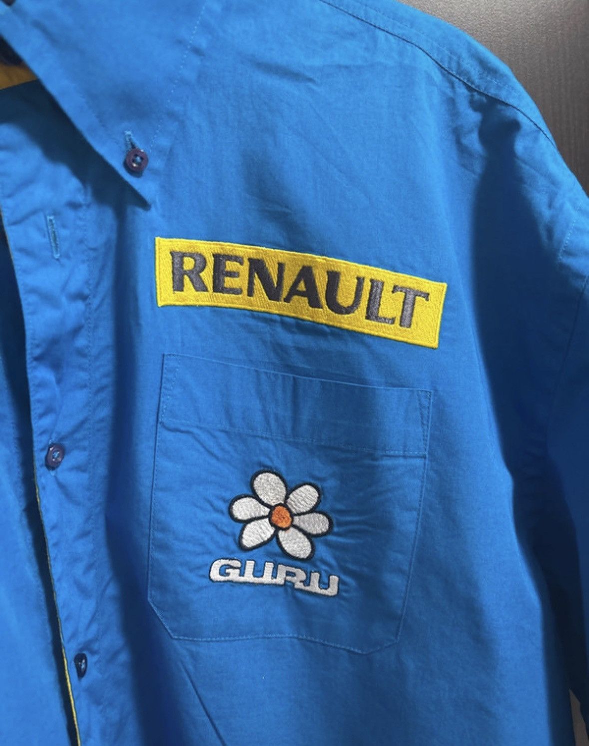 Formula 1 Vintage 2006 Renault F1 Team Spirit Elf Vintage Racing Size US XXL / EU 58 / 5 - 2 Thumbnail