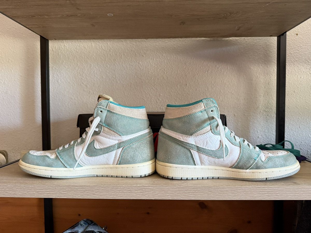 Nike NIKE AIR JORDAN RETRO 1 TURBO GREEN Size US 8.5 / EU 41-42 - 2 Thumbnail