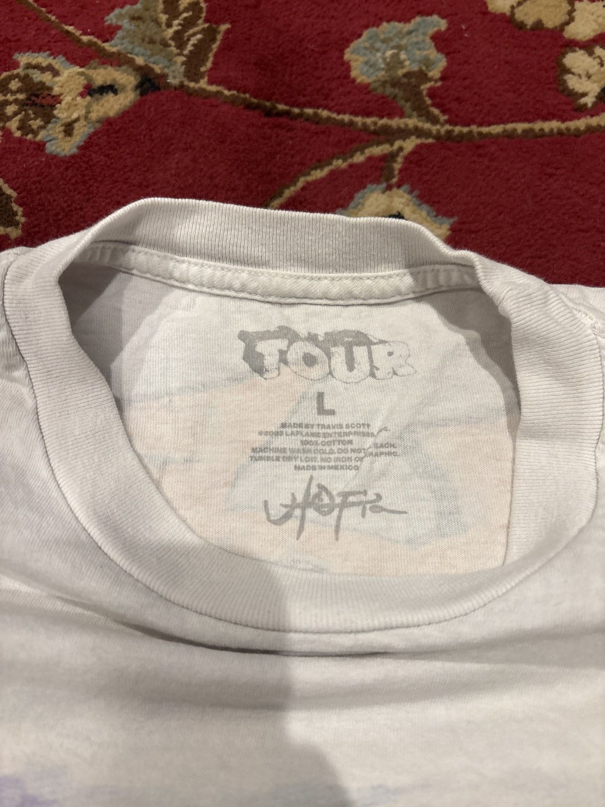 Travis Scott Travis Scott utopia tour tee Size US L / EU 52-54 / 3 - 3 Thumbnail